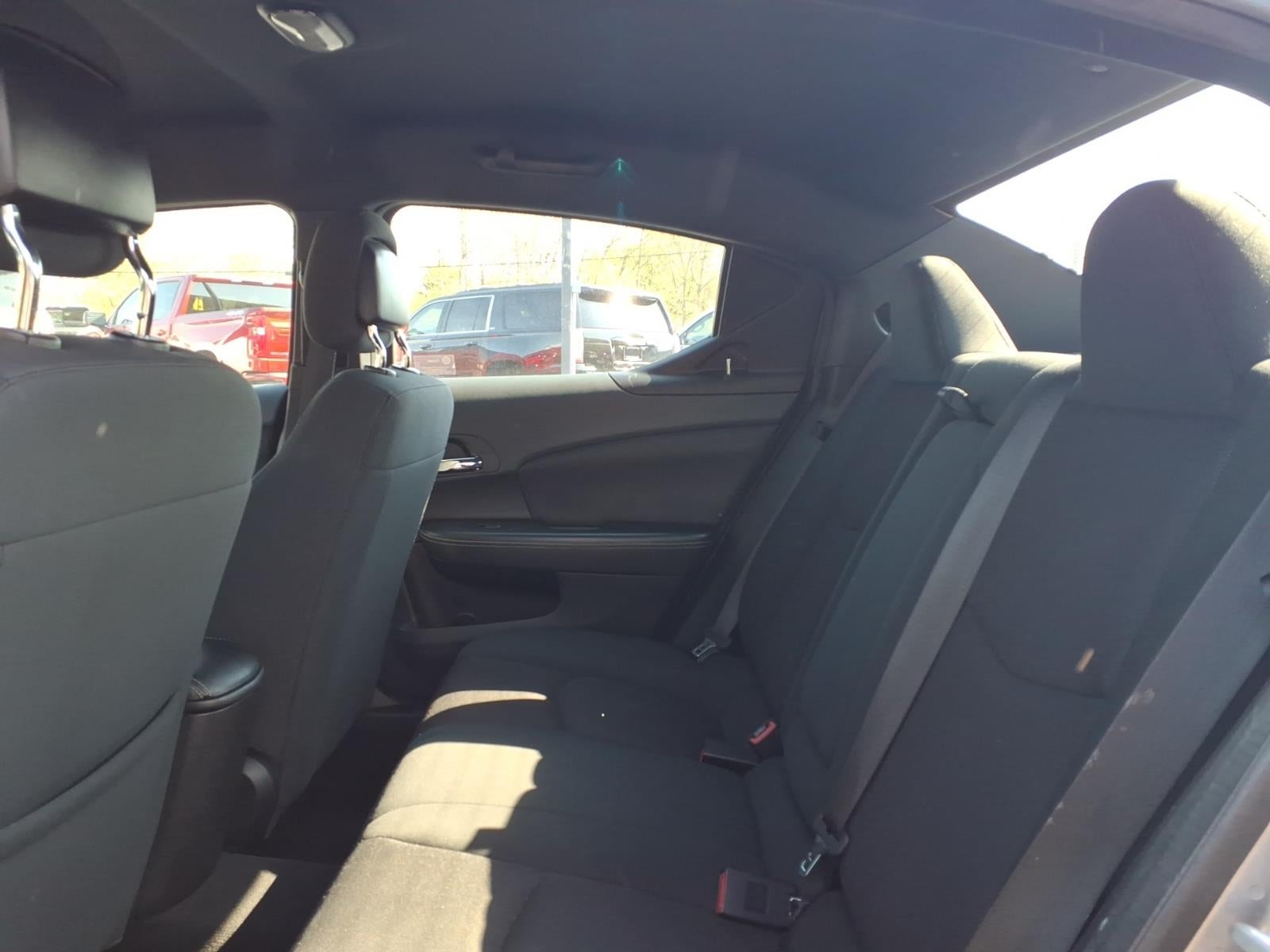 2014 Dodge Avenger SE