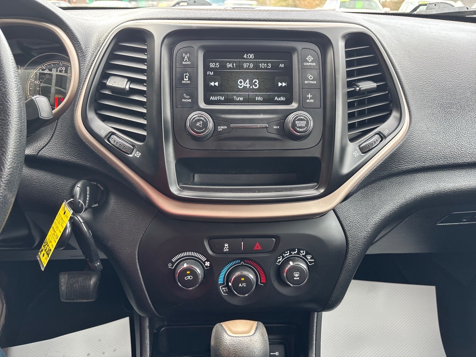 2018 Jeep Cherokee Latitude