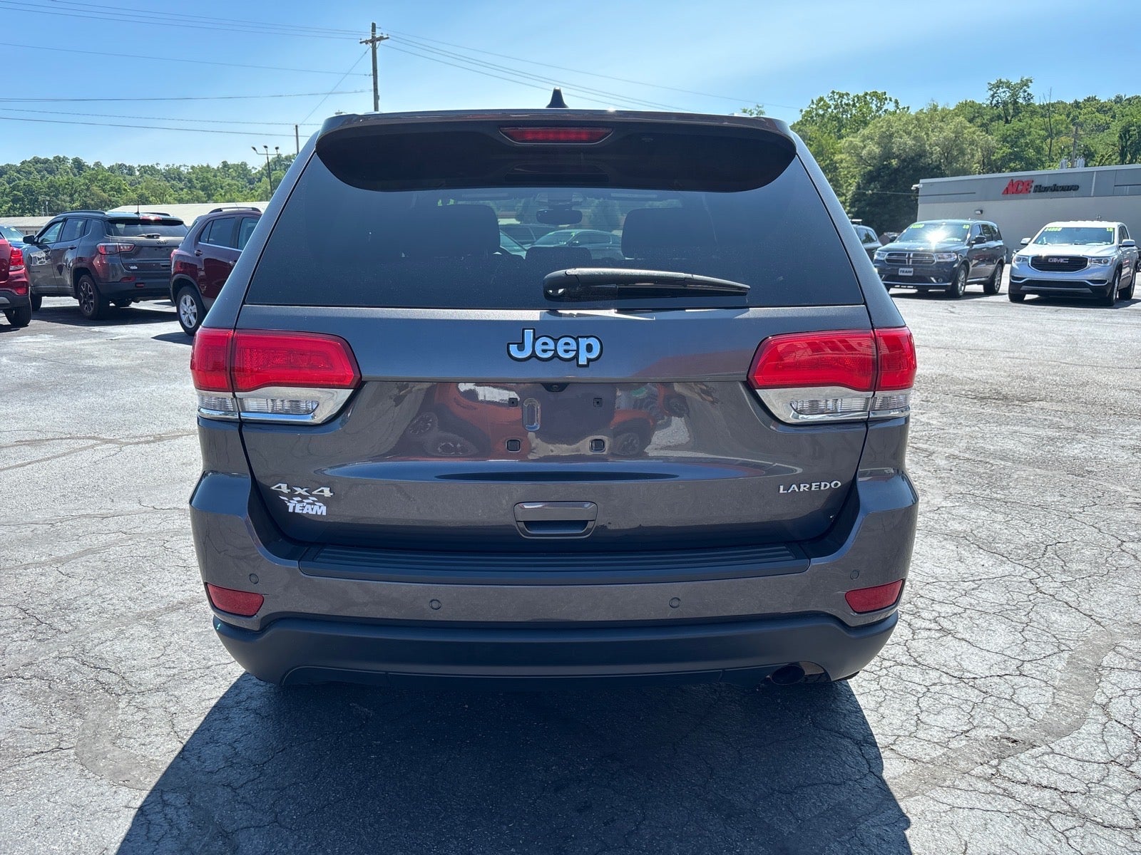 2017 Jeep Grand Cherokee Laredo