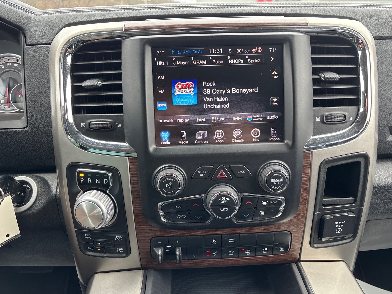 2016 RAM 1500 Laramie