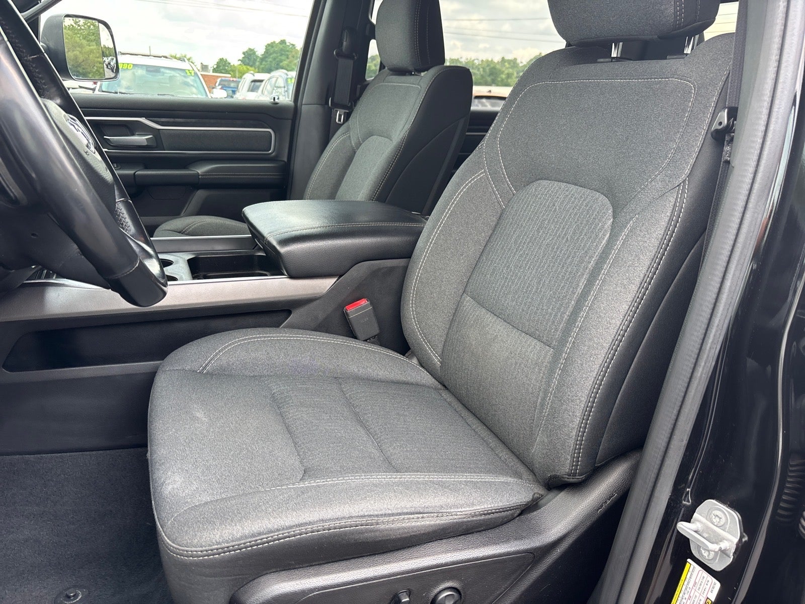 2019 RAM 1500 Big Horn/Lone Star Crew Cab 4x4 5'7" Box