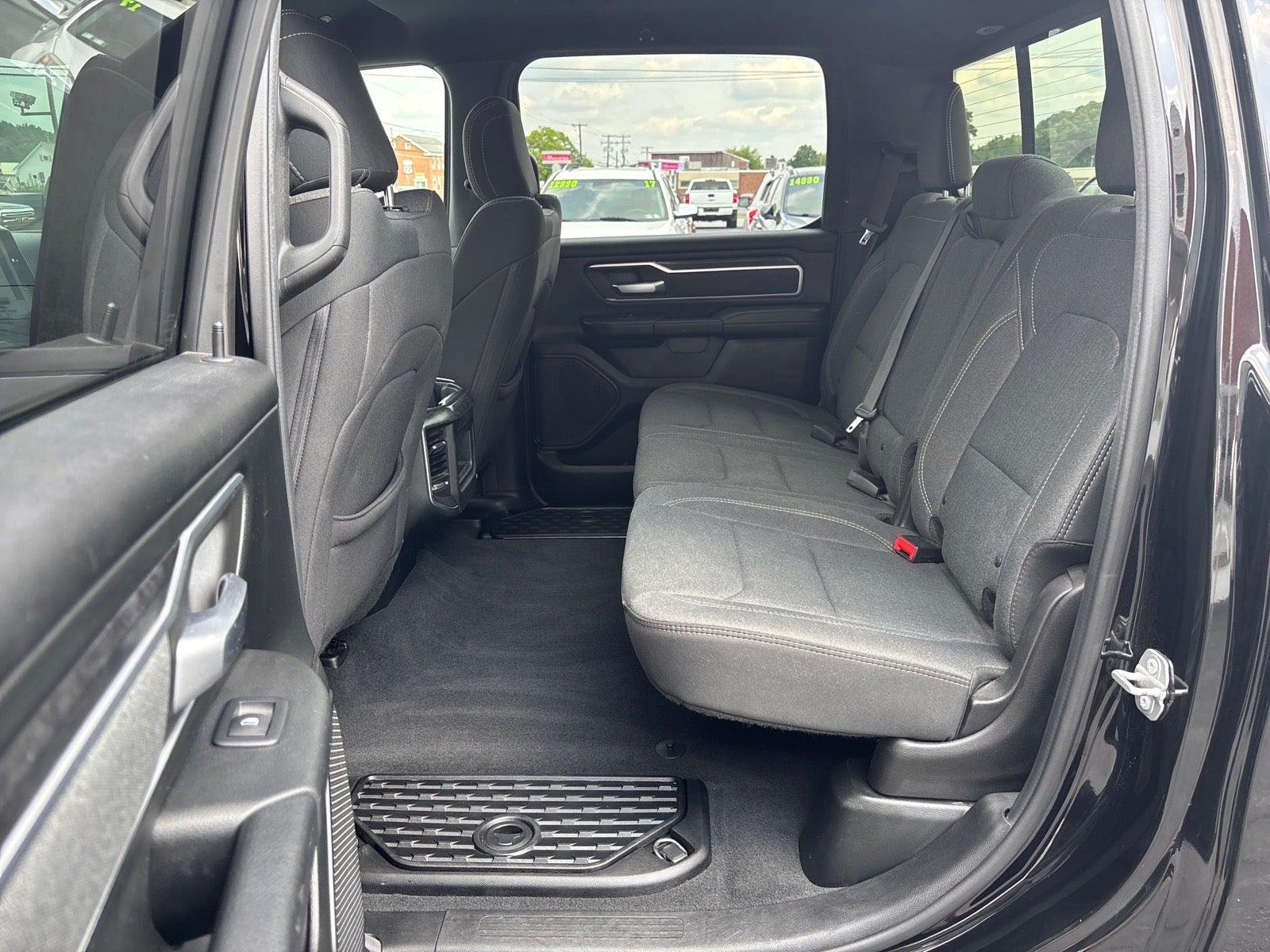 2019 RAM 1500 Big Horn/Lone Star Crew Cab 4x4 5'7" Box