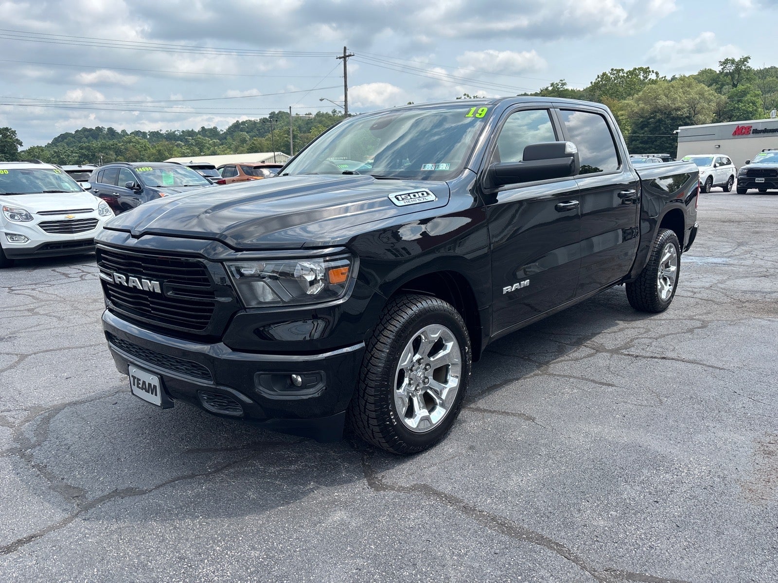 2019 RAM 1500 Big Horn/Lone Star Crew Cab 4x4 5'7" Box