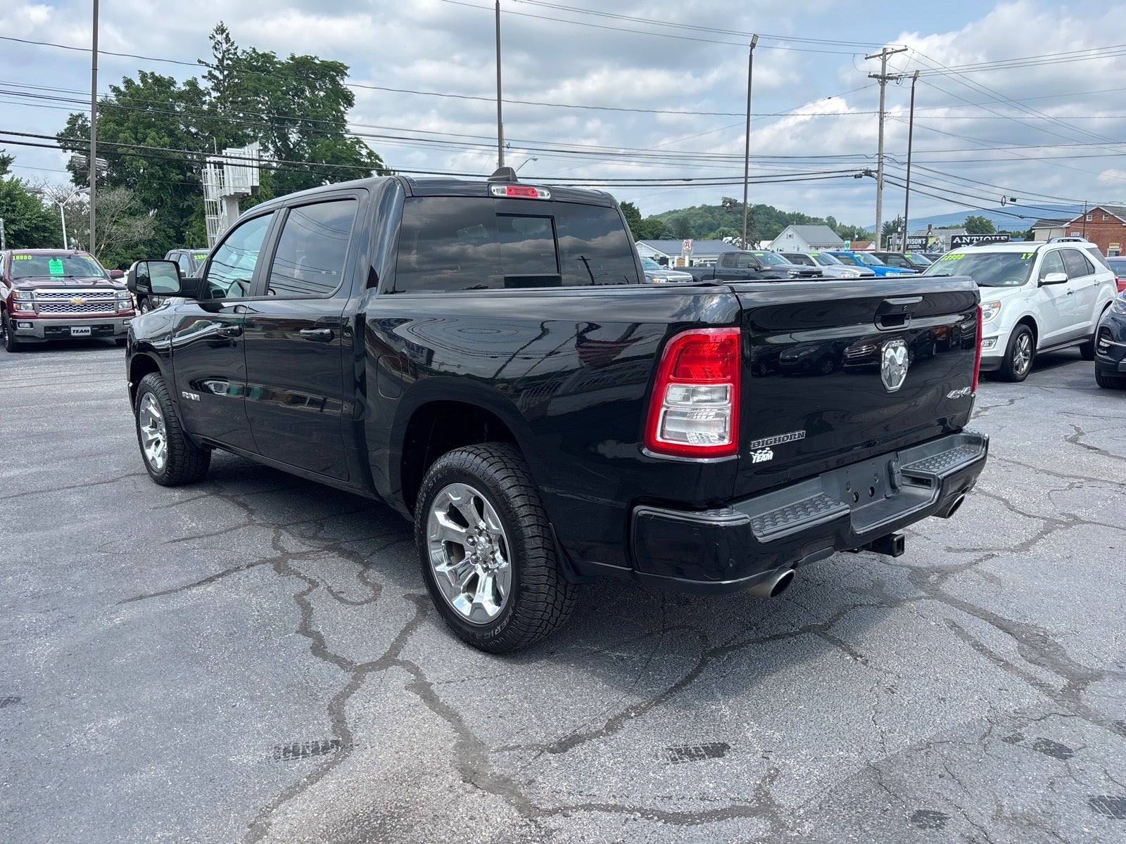 2019 RAM 1500 Big Horn/Lone Star Crew Cab 4x4 5'7" Box