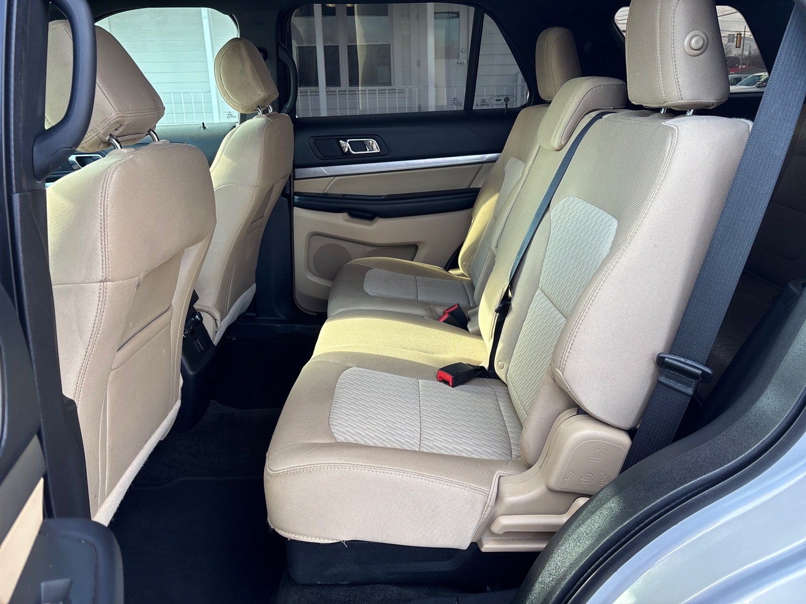 2017 Ford Explorer Base