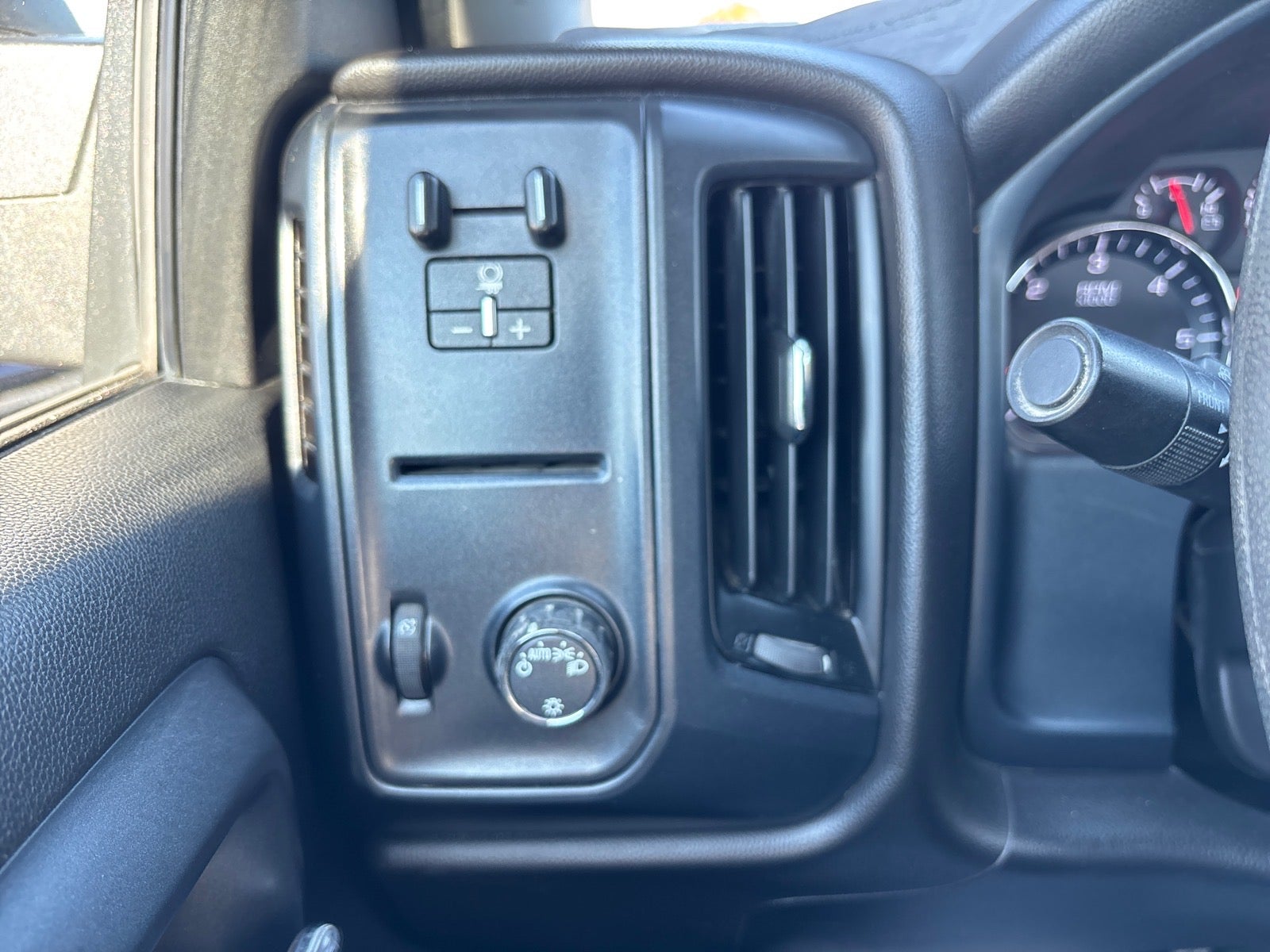 2018 Chevrolet Silverado 2500 HD Work Truck