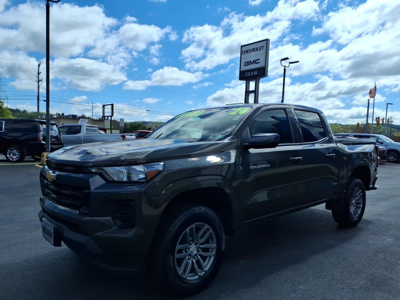 2024 Chevrolet Colorado LT