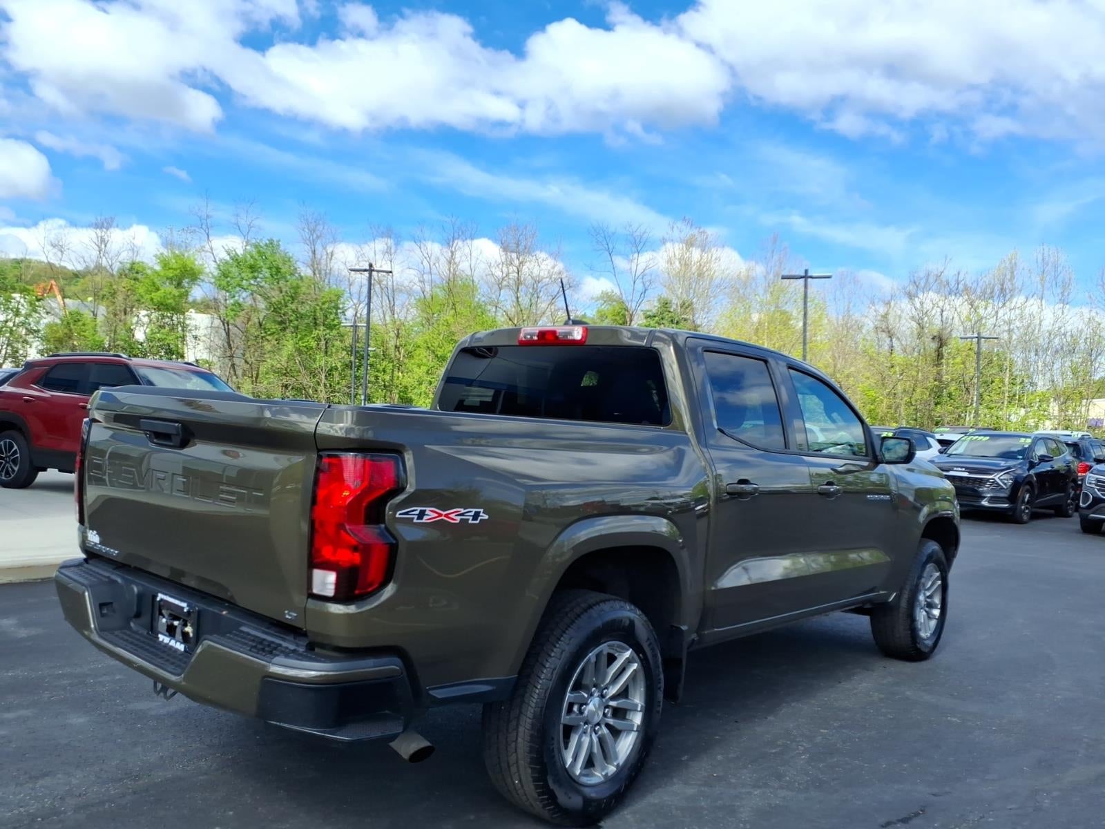 2024 Chevrolet Colorado LT