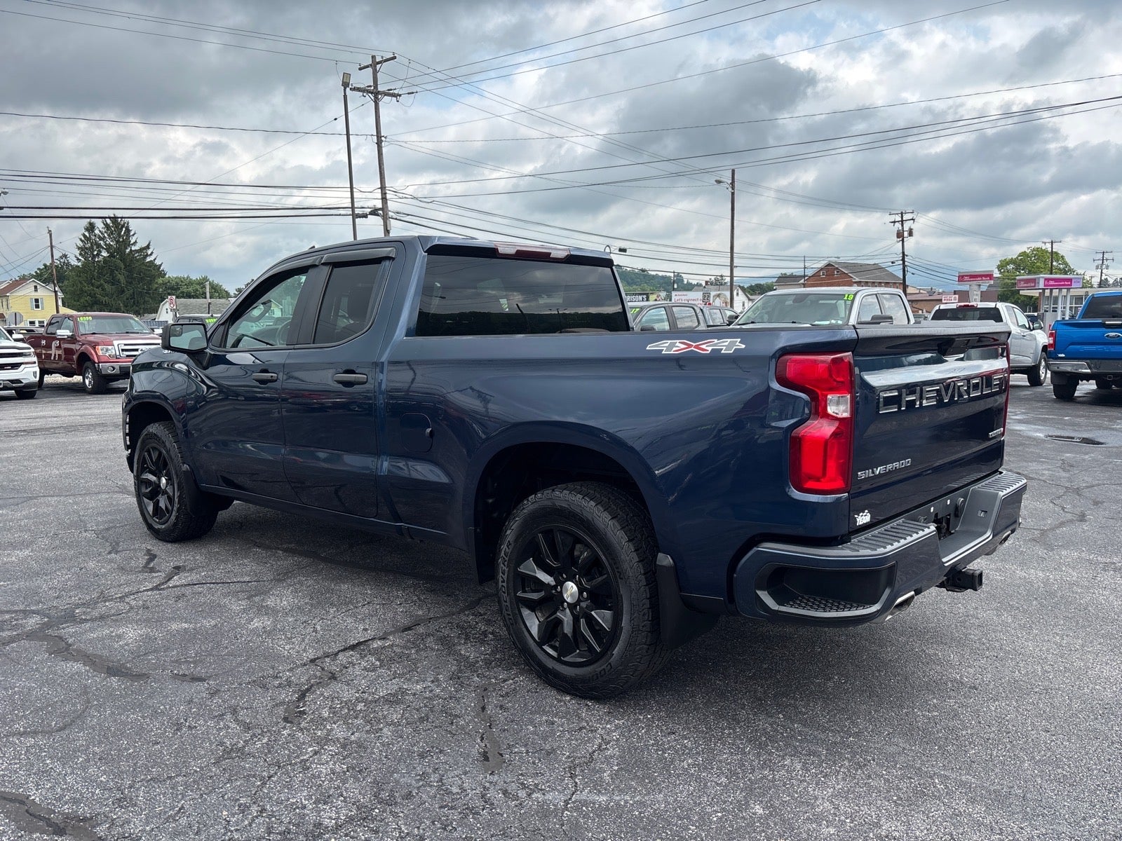 2020 Chevrolet Silverado 1500 Custom