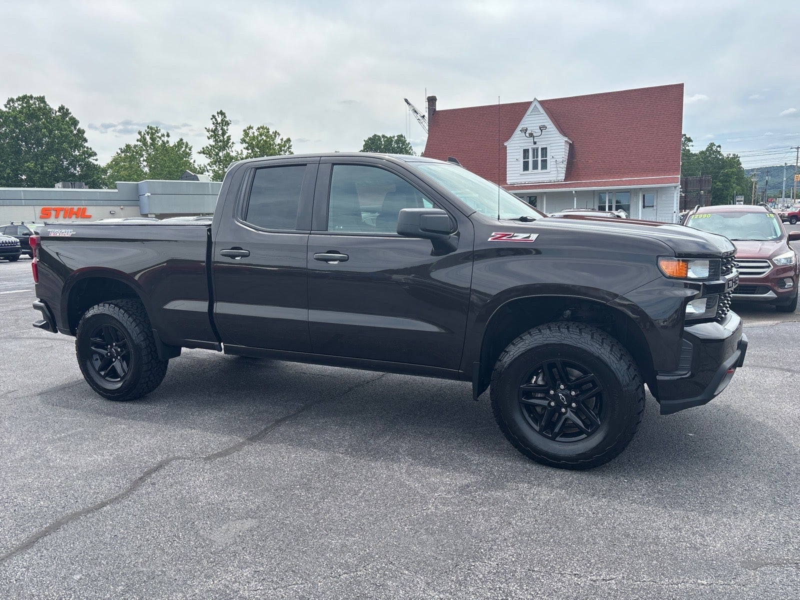 2019 Chevrolet Silverado 1500 Custom Trail Boss