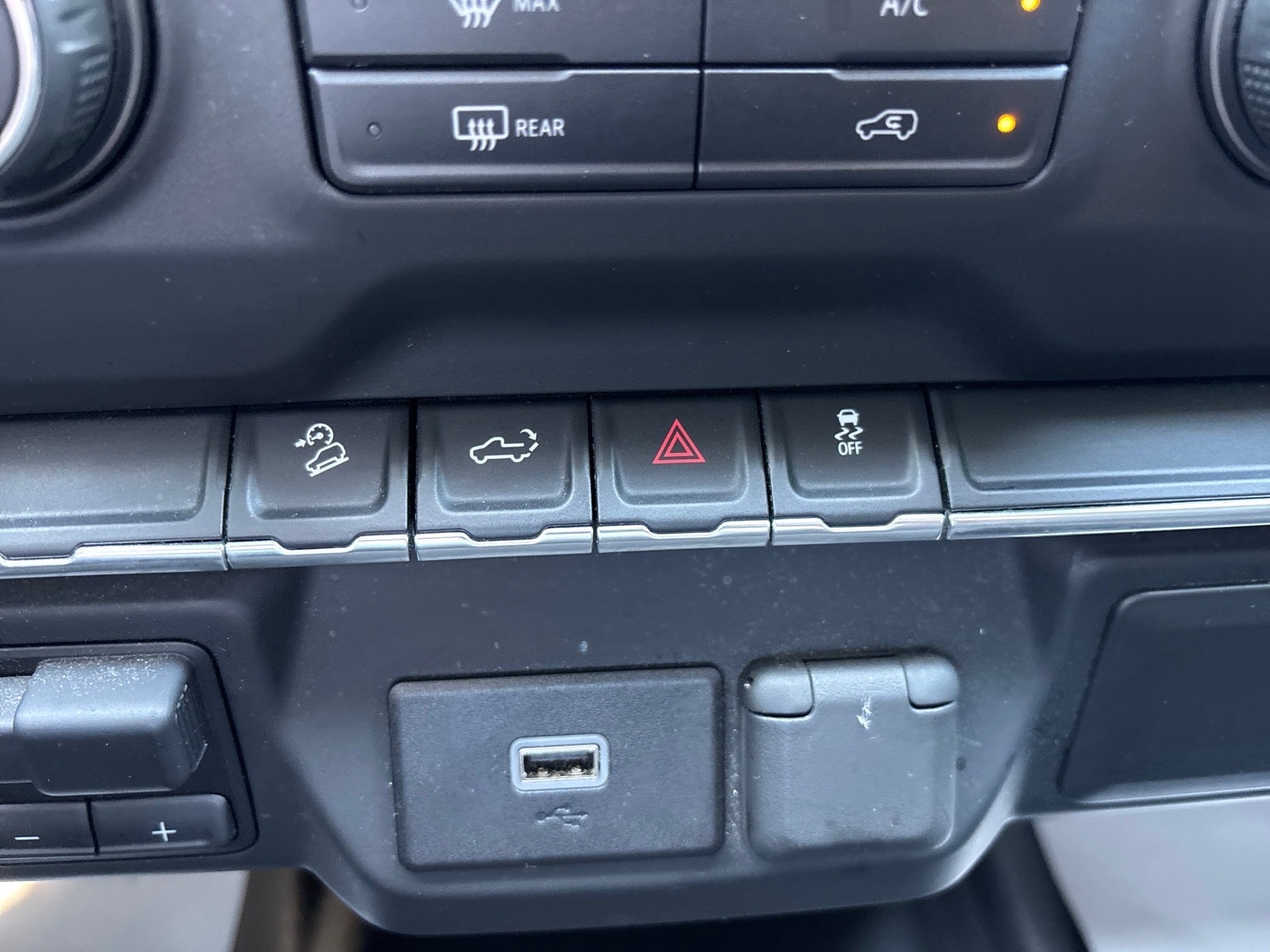 2019 Chevrolet Silverado 1500 Custom Trail Boss