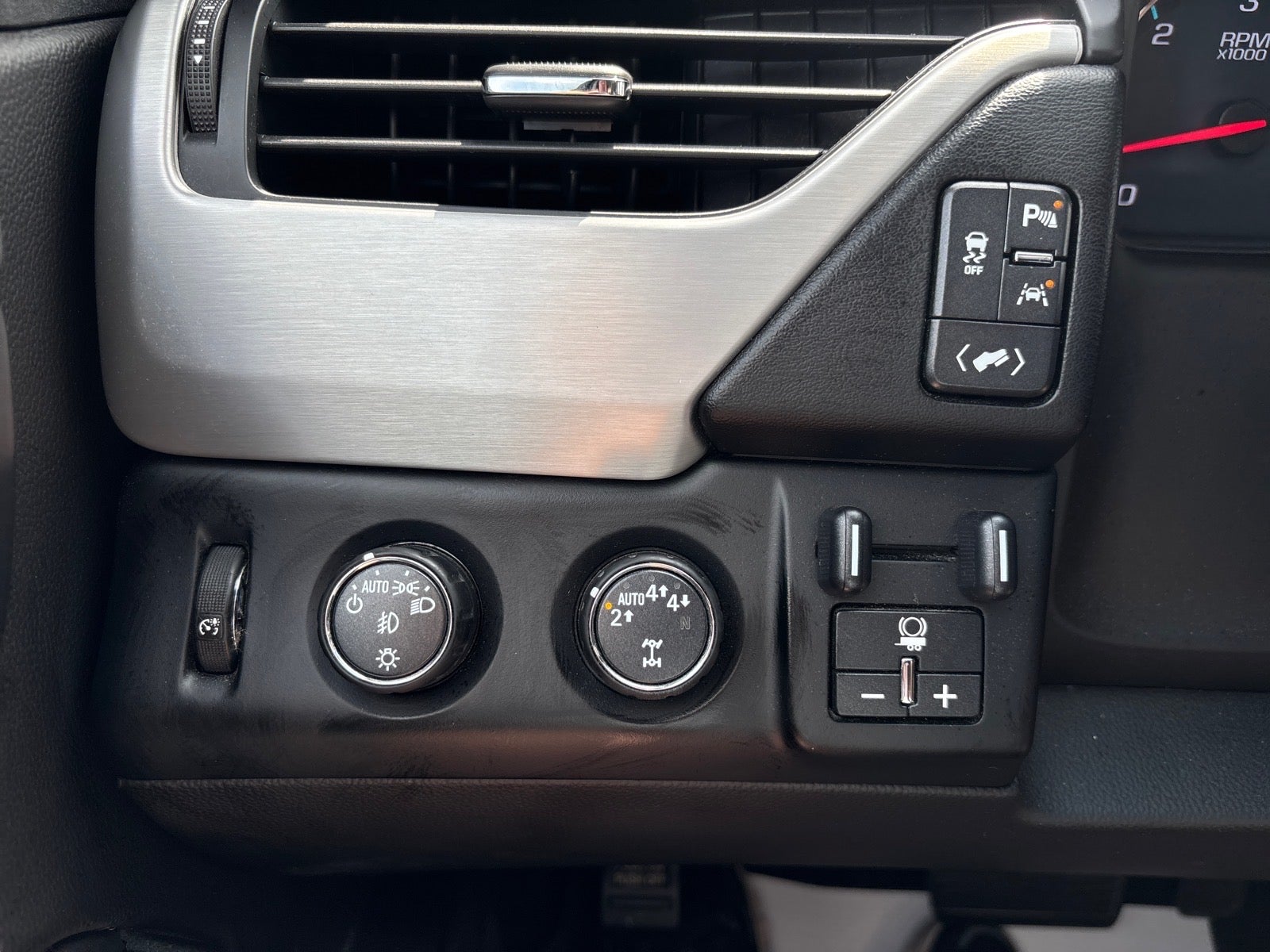 2018 GMC Yukon XL SLT