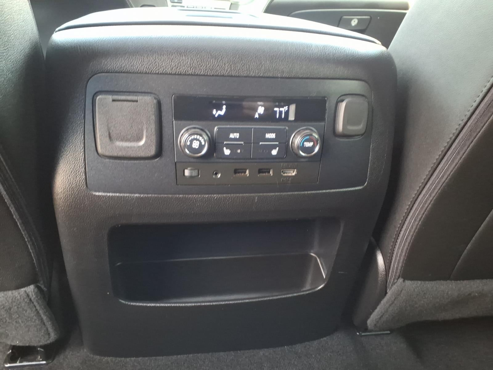 2018 GMC Yukon XL SLT