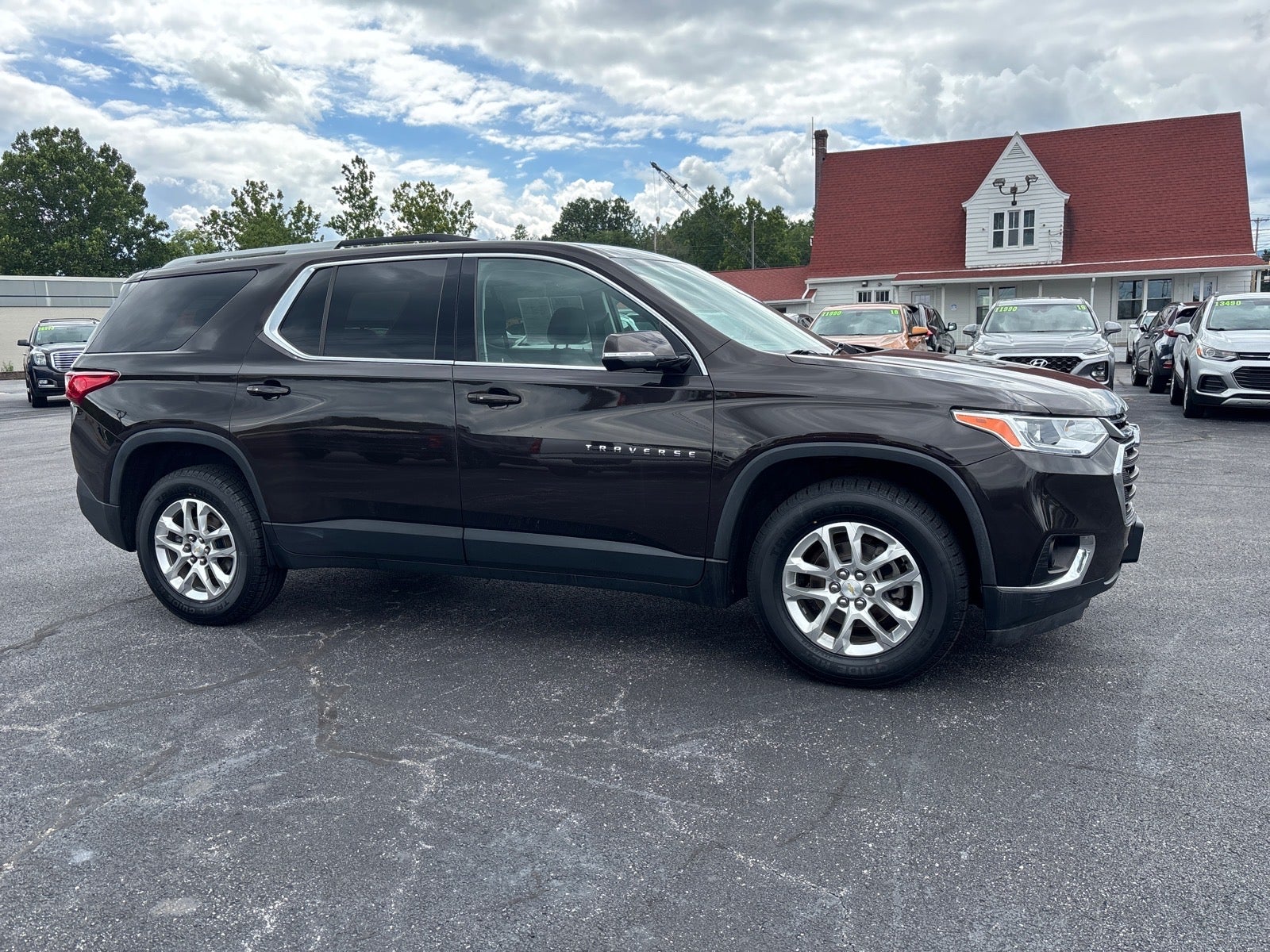 2018 Chevrolet Traverse LT Cloth