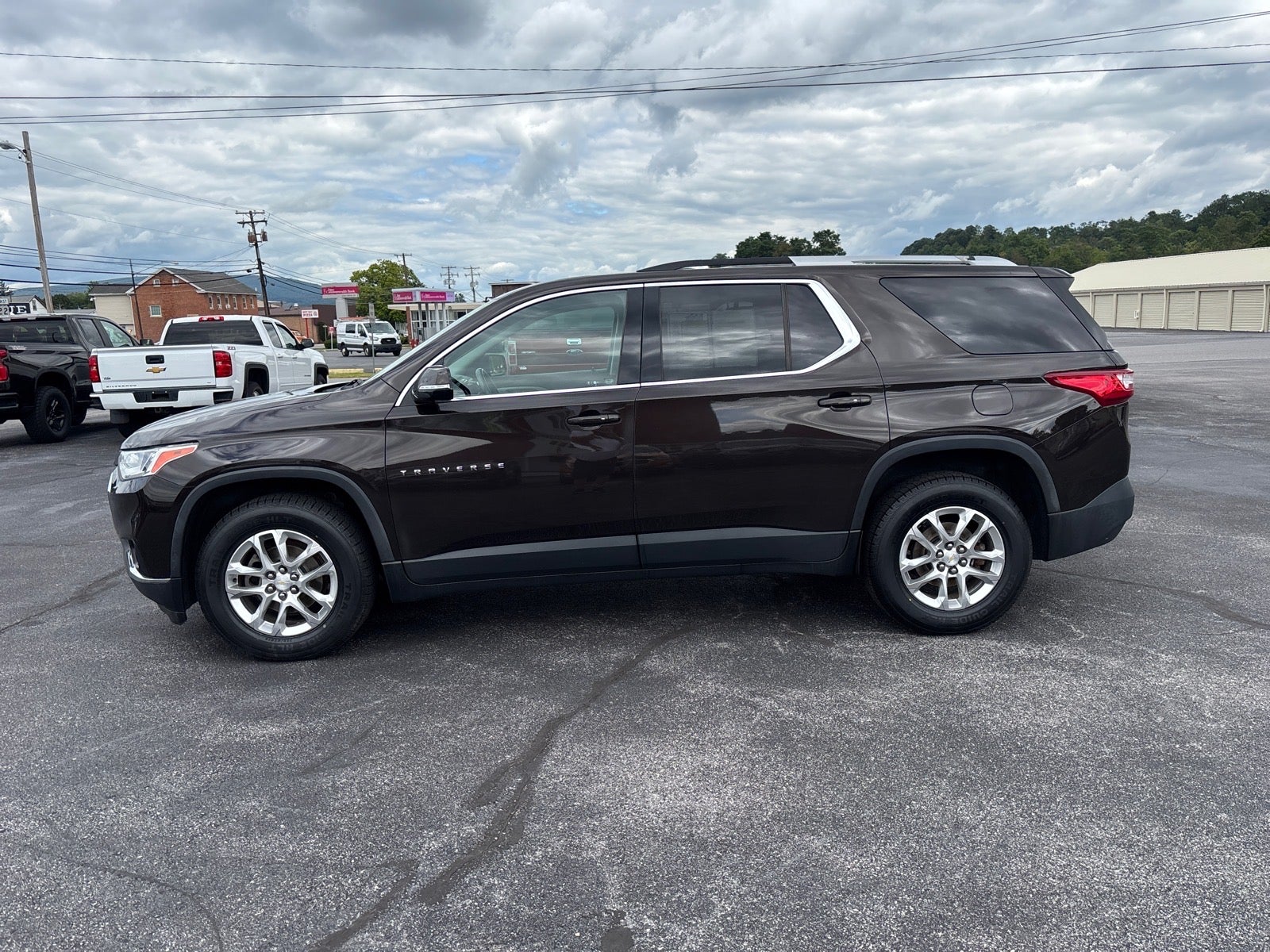 2018 Chevrolet Traverse LT Cloth