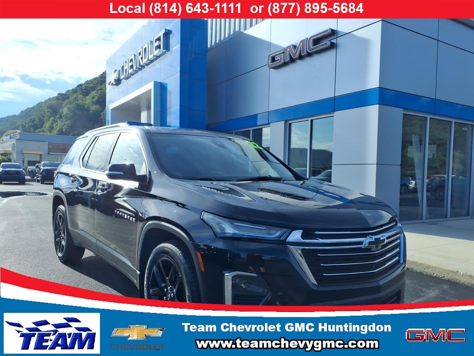 2022 Chevrolet Traverse LT Leather