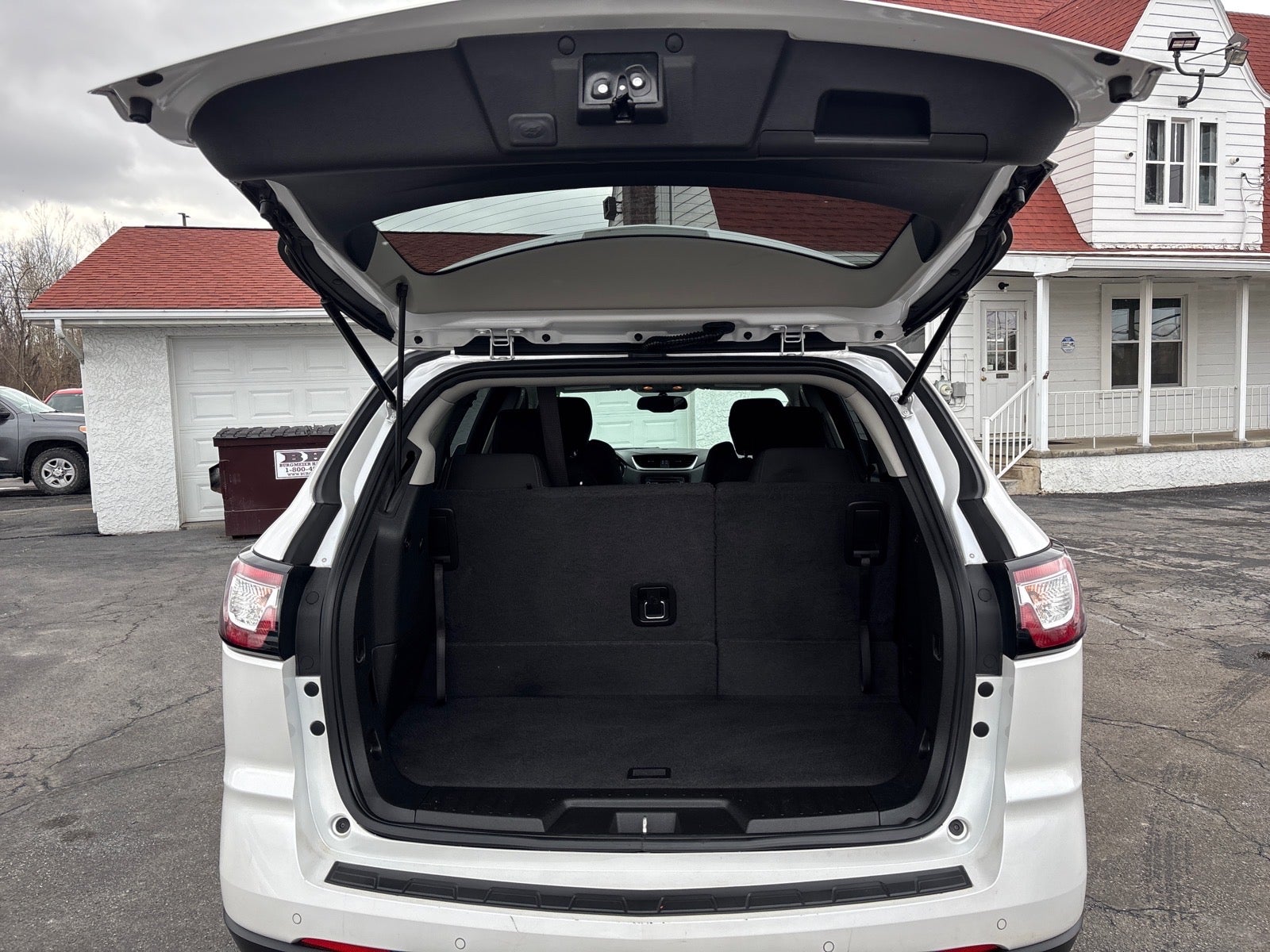 2017 Chevrolet Traverse LT