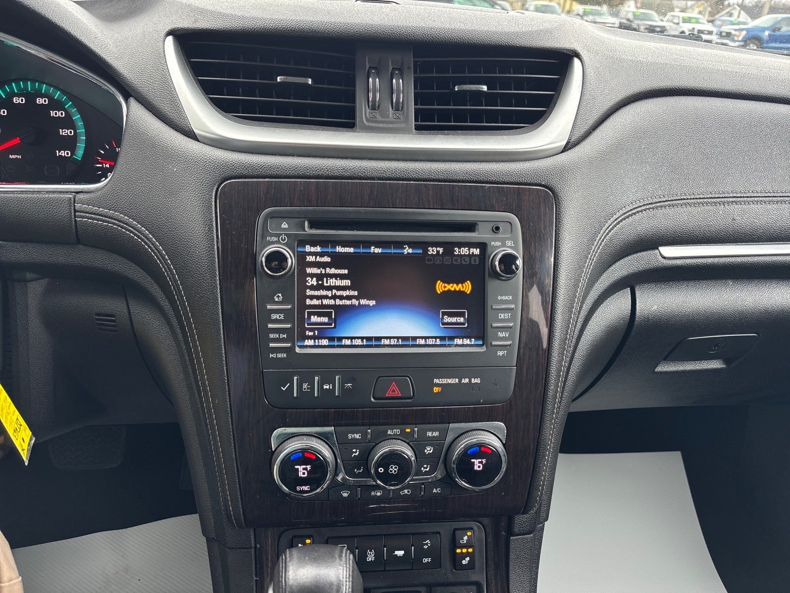 2017 Chevrolet Traverse LT