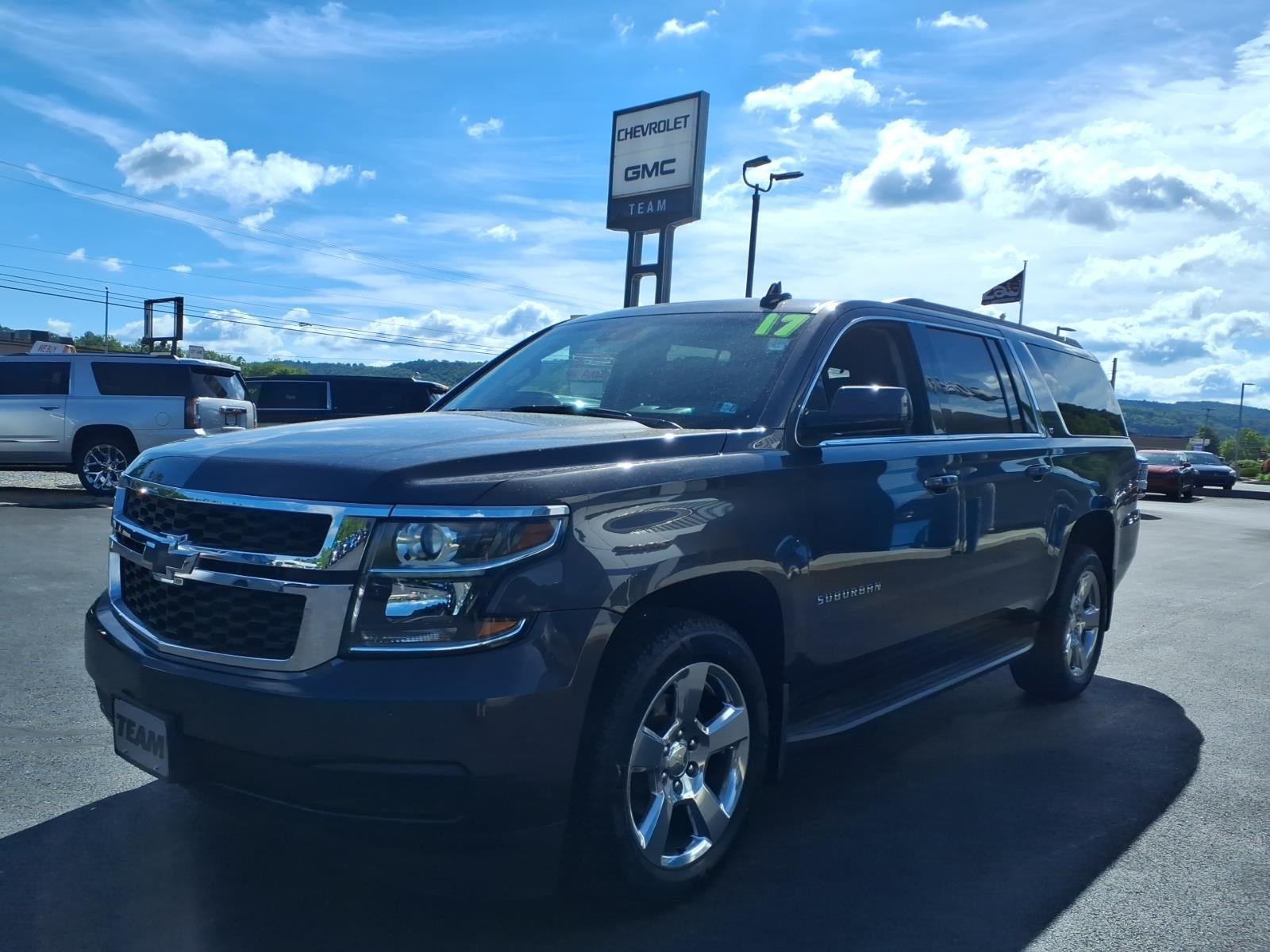 2017 Chevrolet Suburban LT