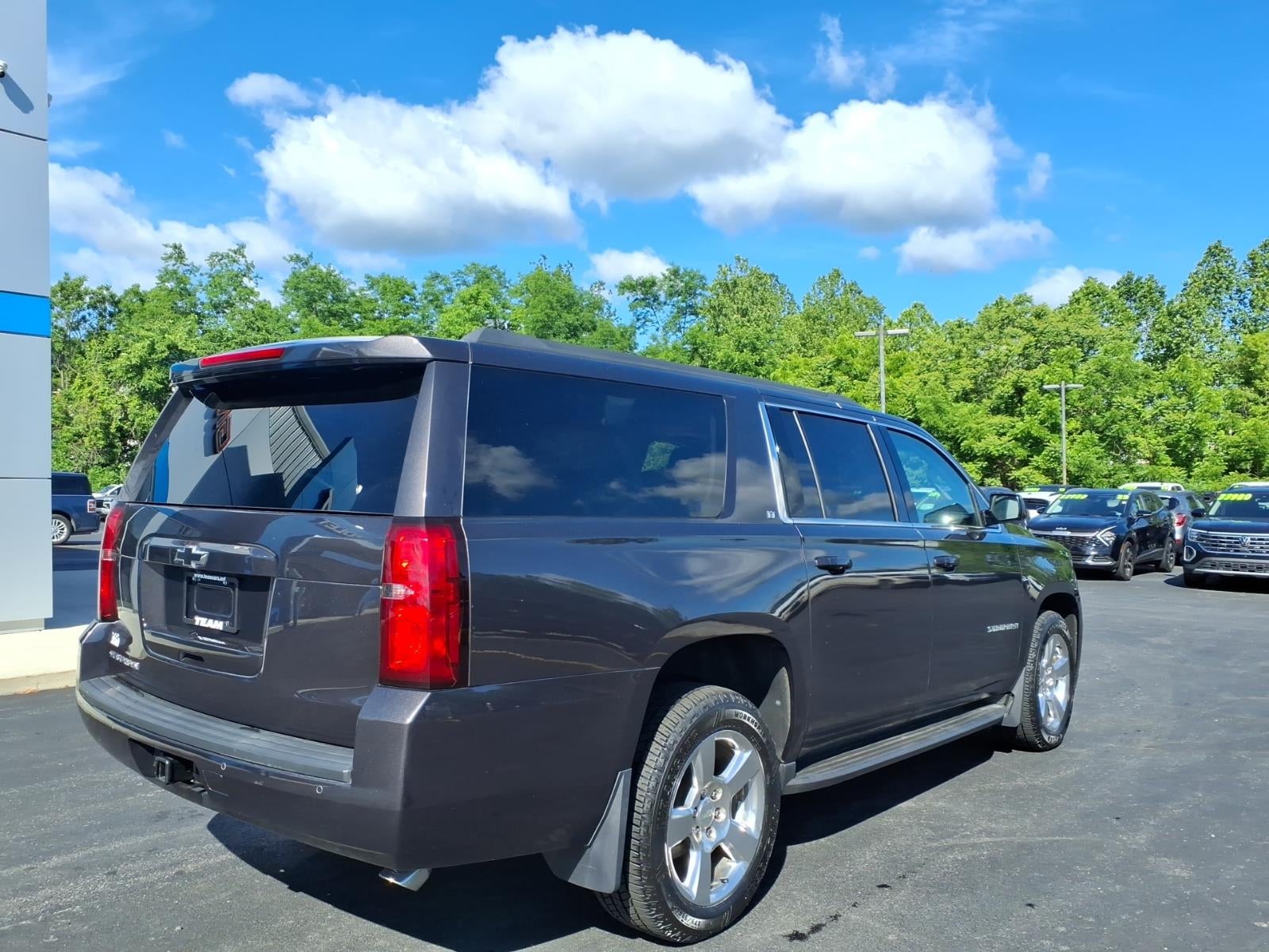 2017 Chevrolet Suburban LT