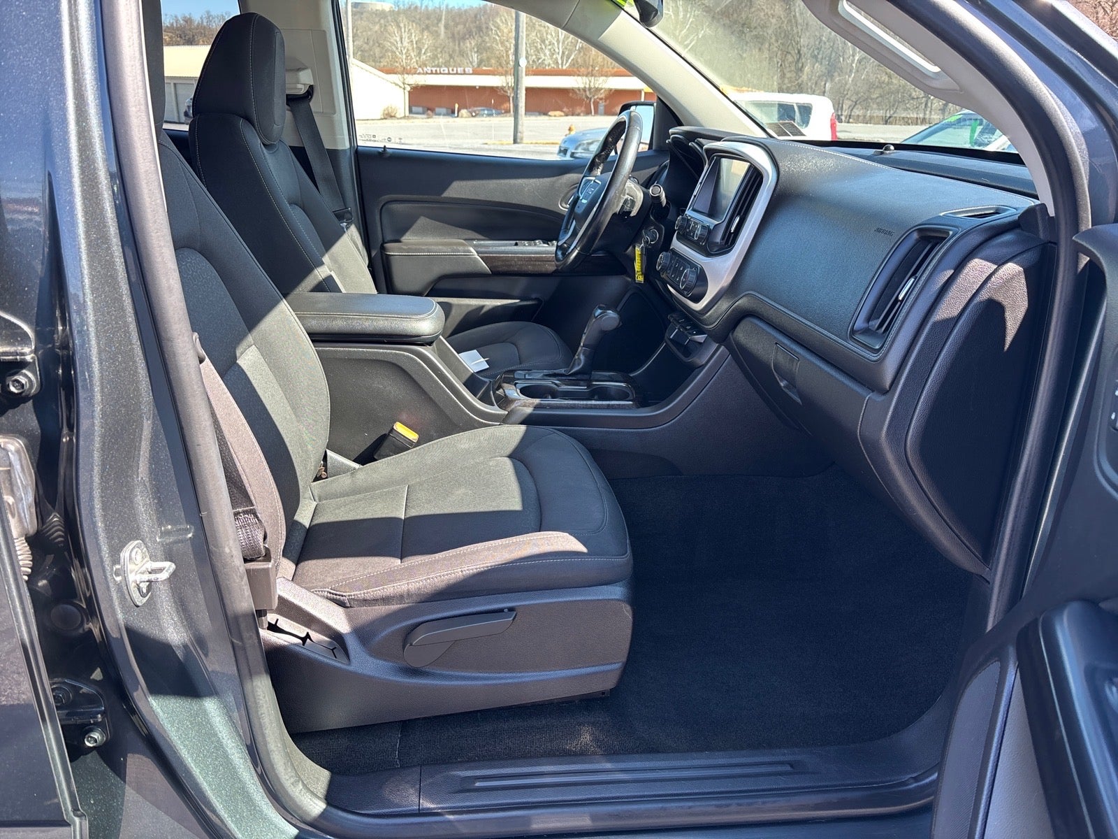 2017 GMC Canyon 4WD SLE