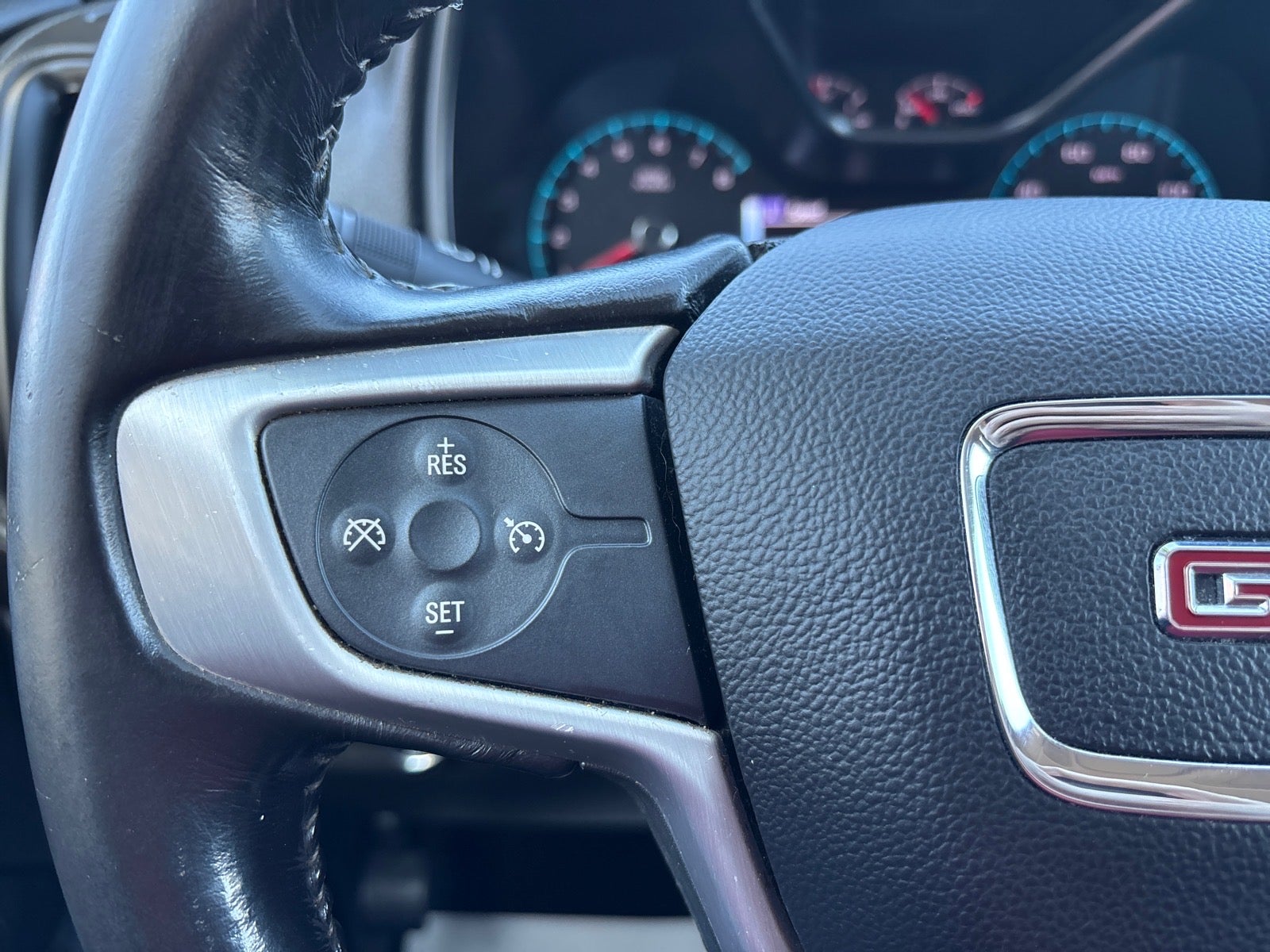 2017 GMC Canyon 4WD SLE