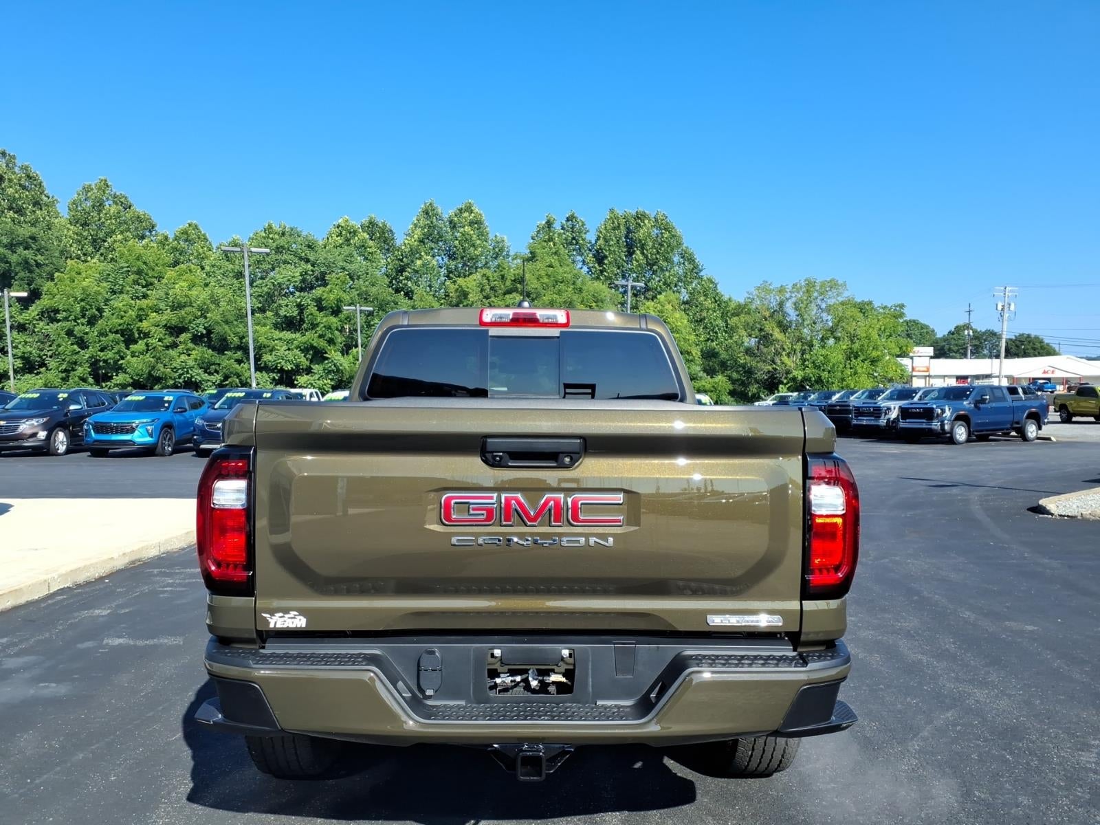 2024 GMC Canyon Elevation