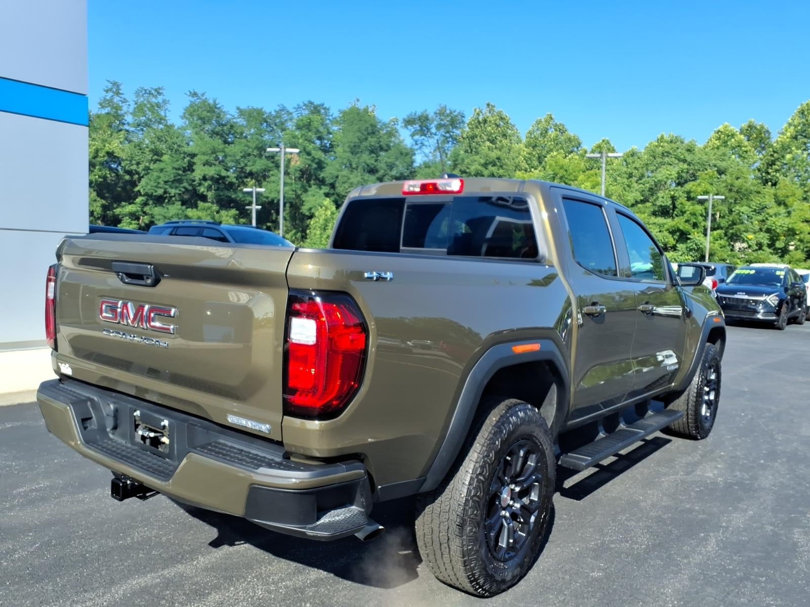 2024 GMC Canyon Elevation