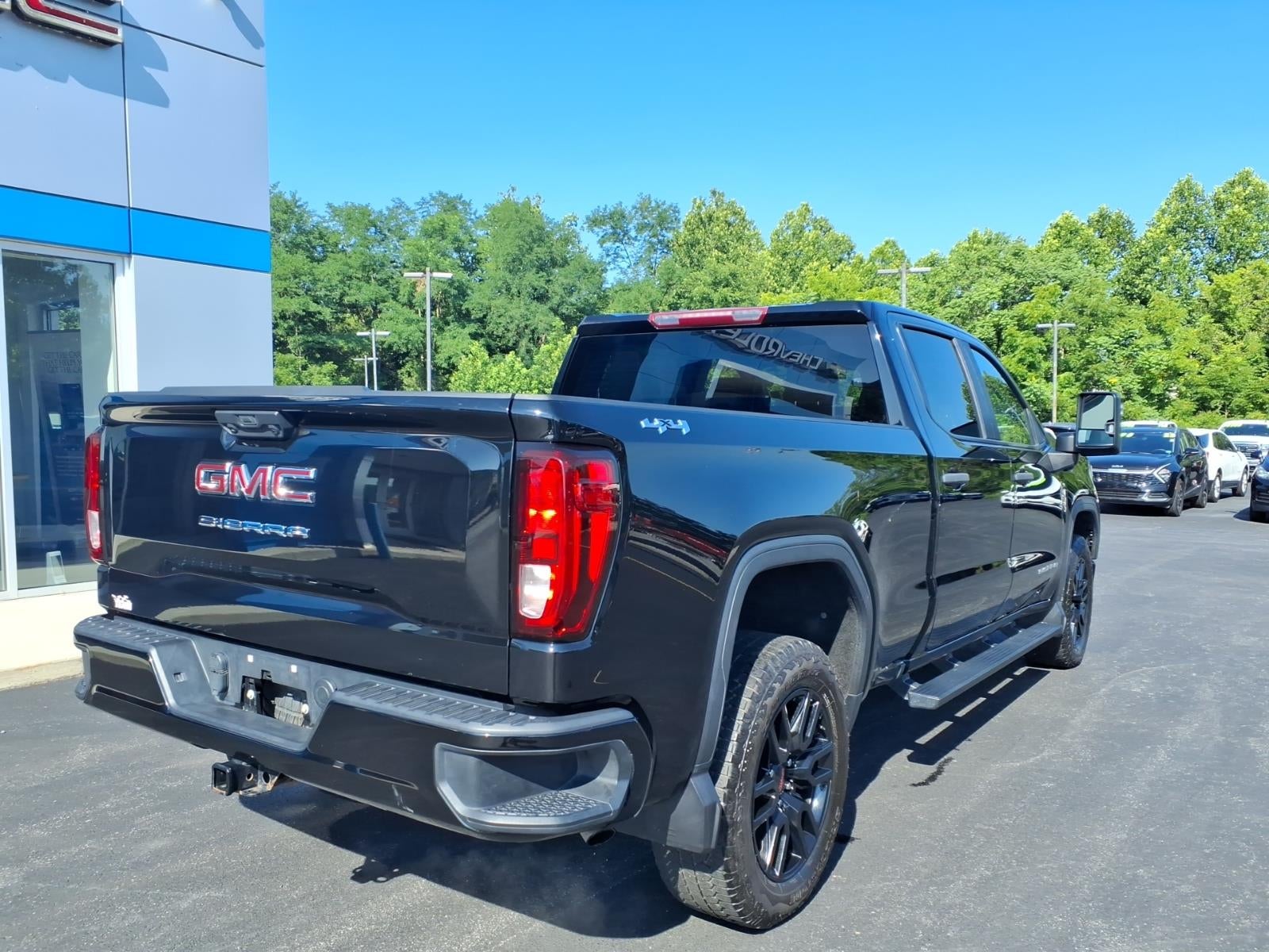 2023 GMC Sierra 1500 Pro