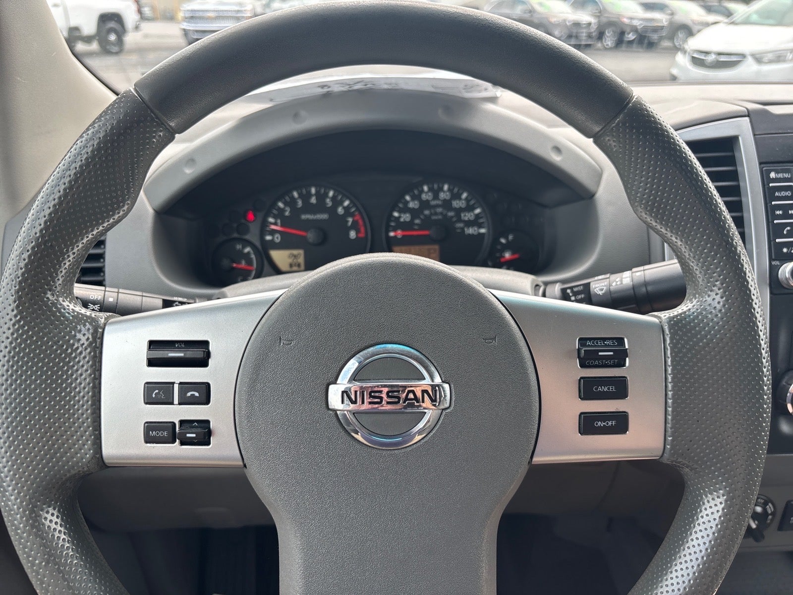 2021 Nissan Frontier Crew Cab SV 4x4