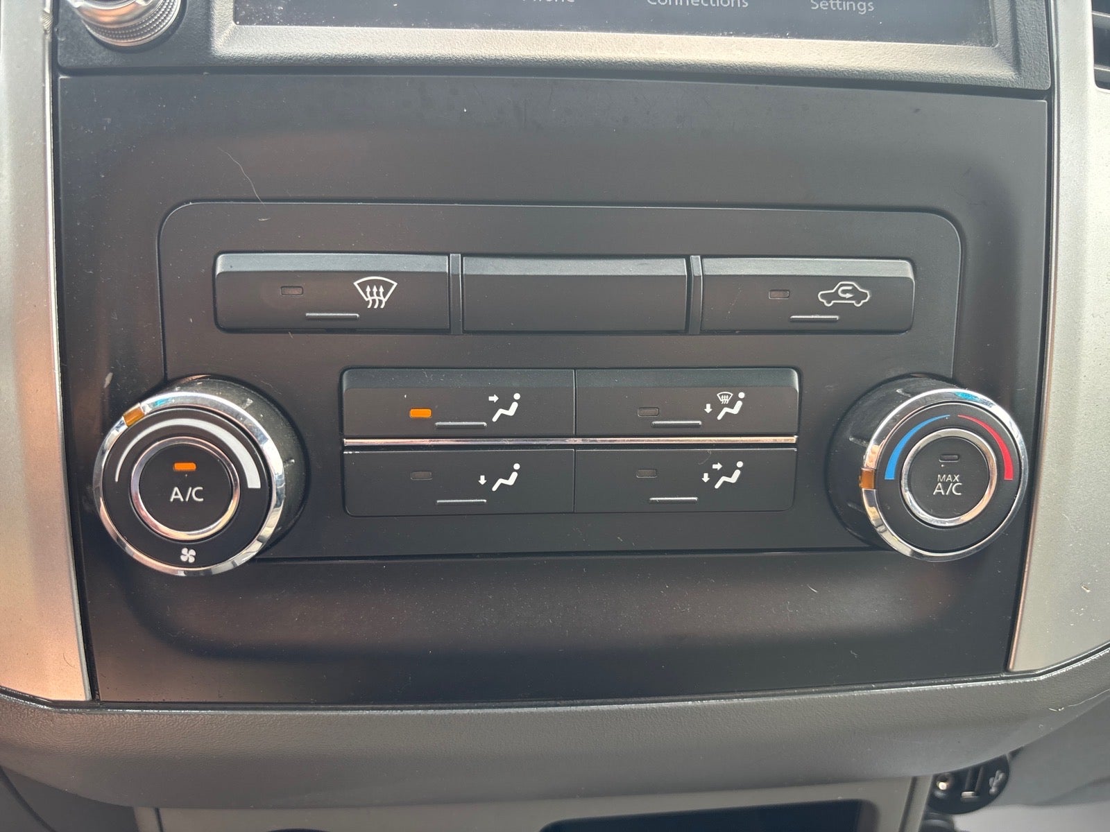 2021 Nissan Frontier Crew Cab SV 4x4