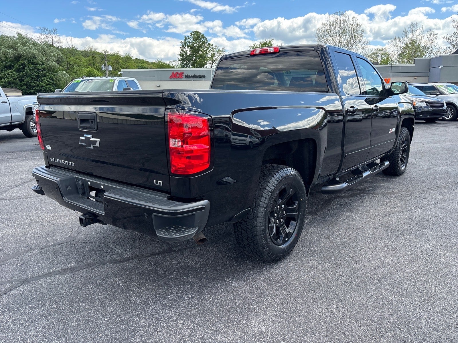 2019 Chevrolet Silverado LD LT