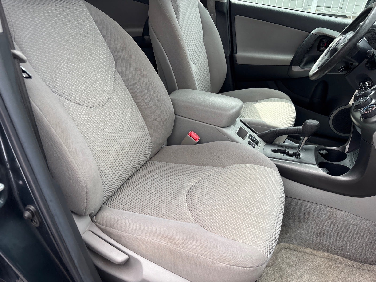 2012 Toyota RAV4 Base