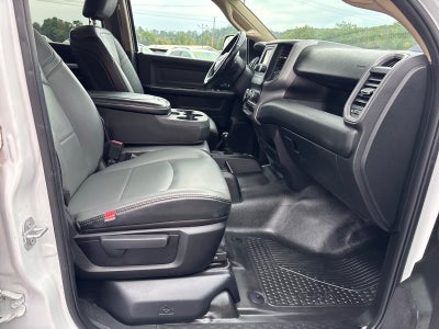 2019 RAM 2500 Tradesman Crew Cab 4x4 8' Box