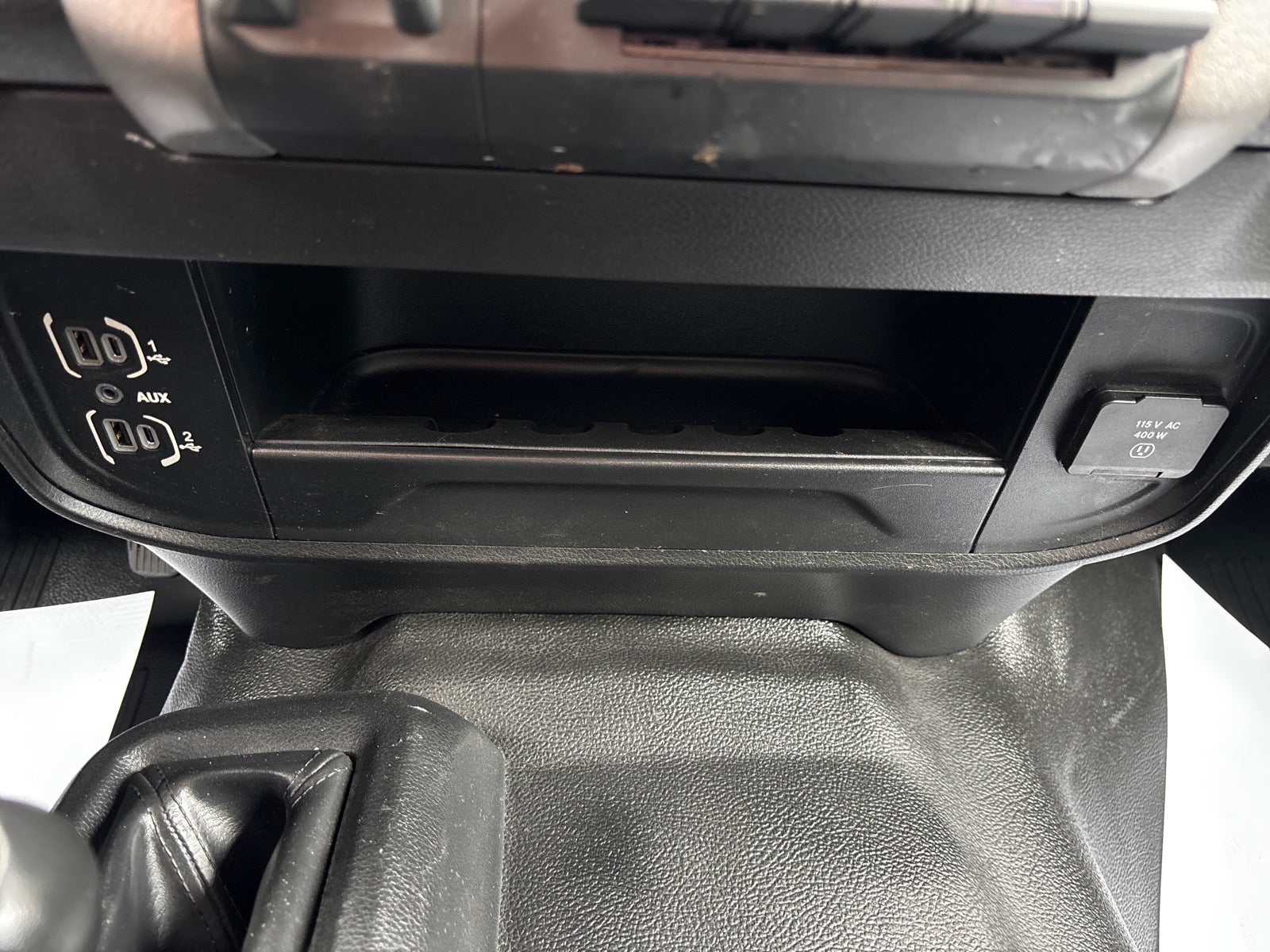 2019 RAM 2500 Tradesman Crew Cab 4x4 8' Box