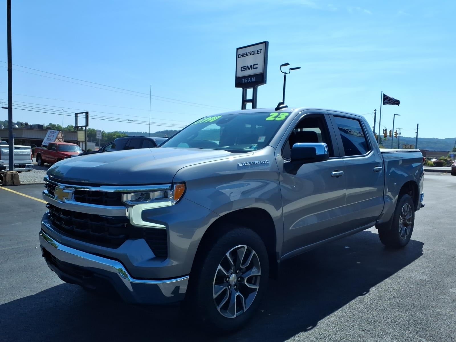 2023 Chevrolet Silverado 1500 LT (2FL)