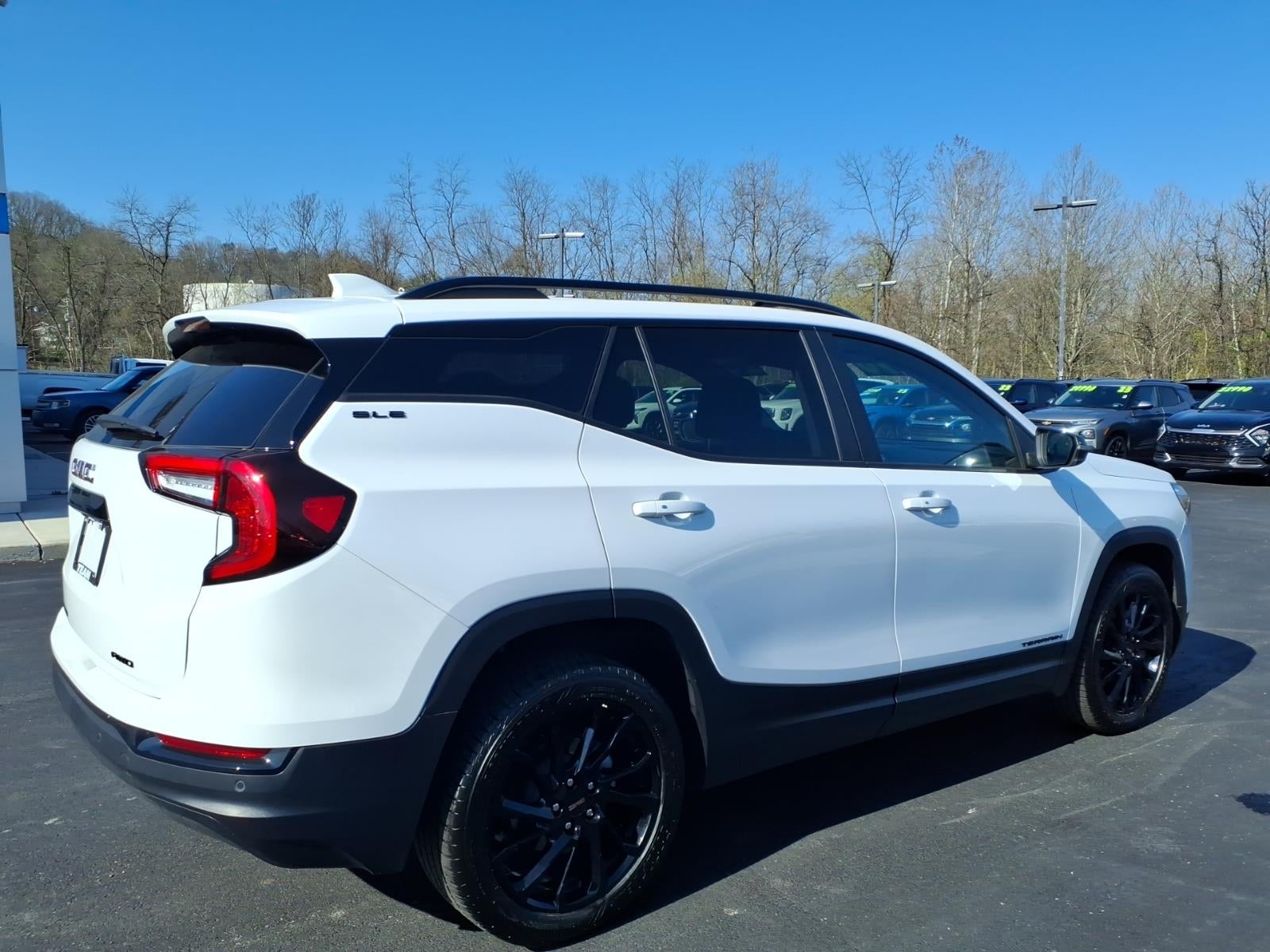 2024 GMC Terrain SLE