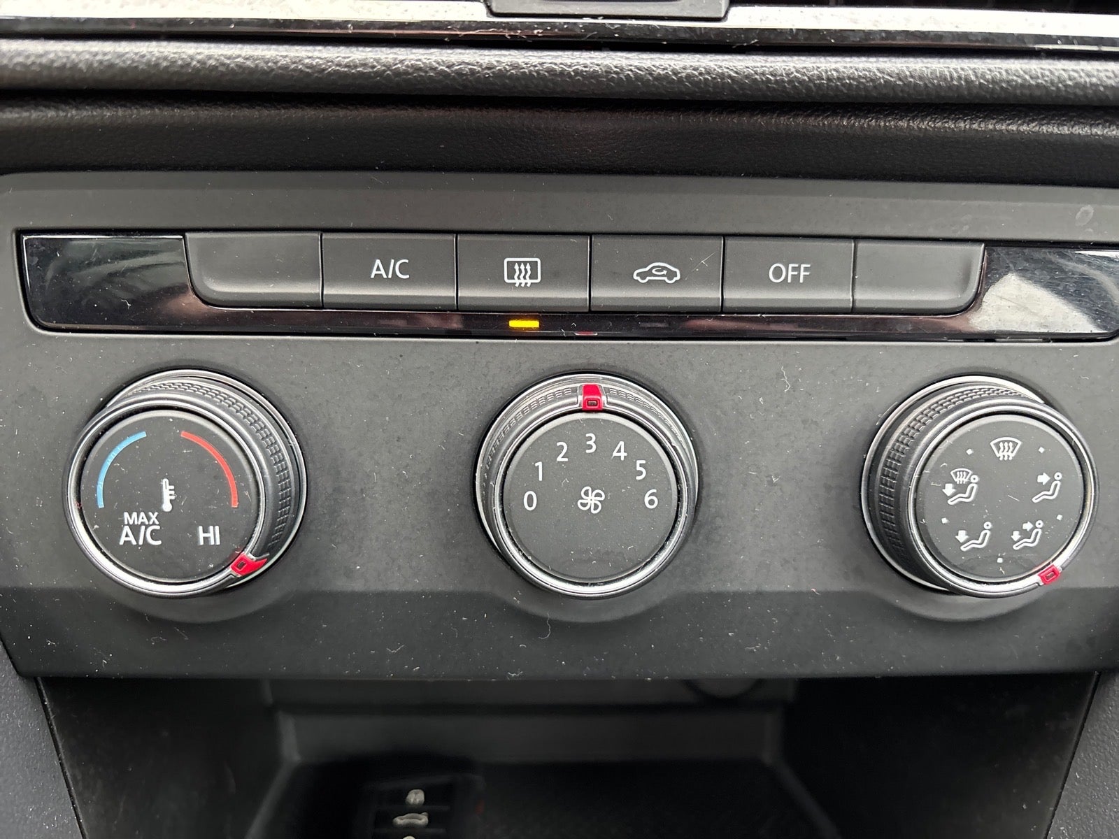 2022 Volkswagen Taos S