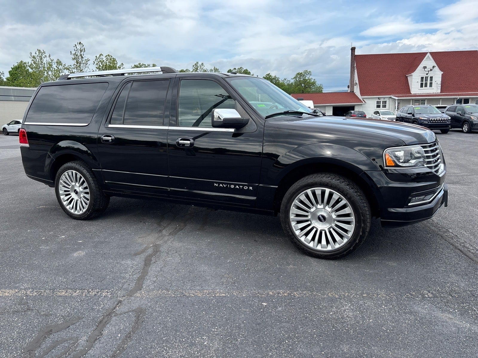 2017 Lincoln Navigator L Reserve