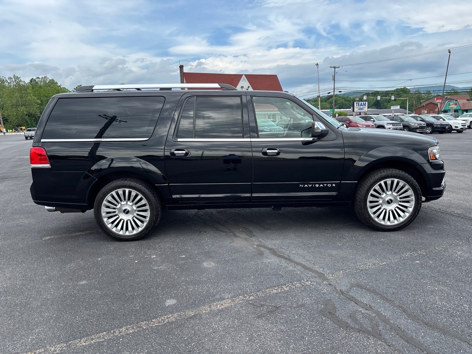2017 Lincoln Navigator L Reserve