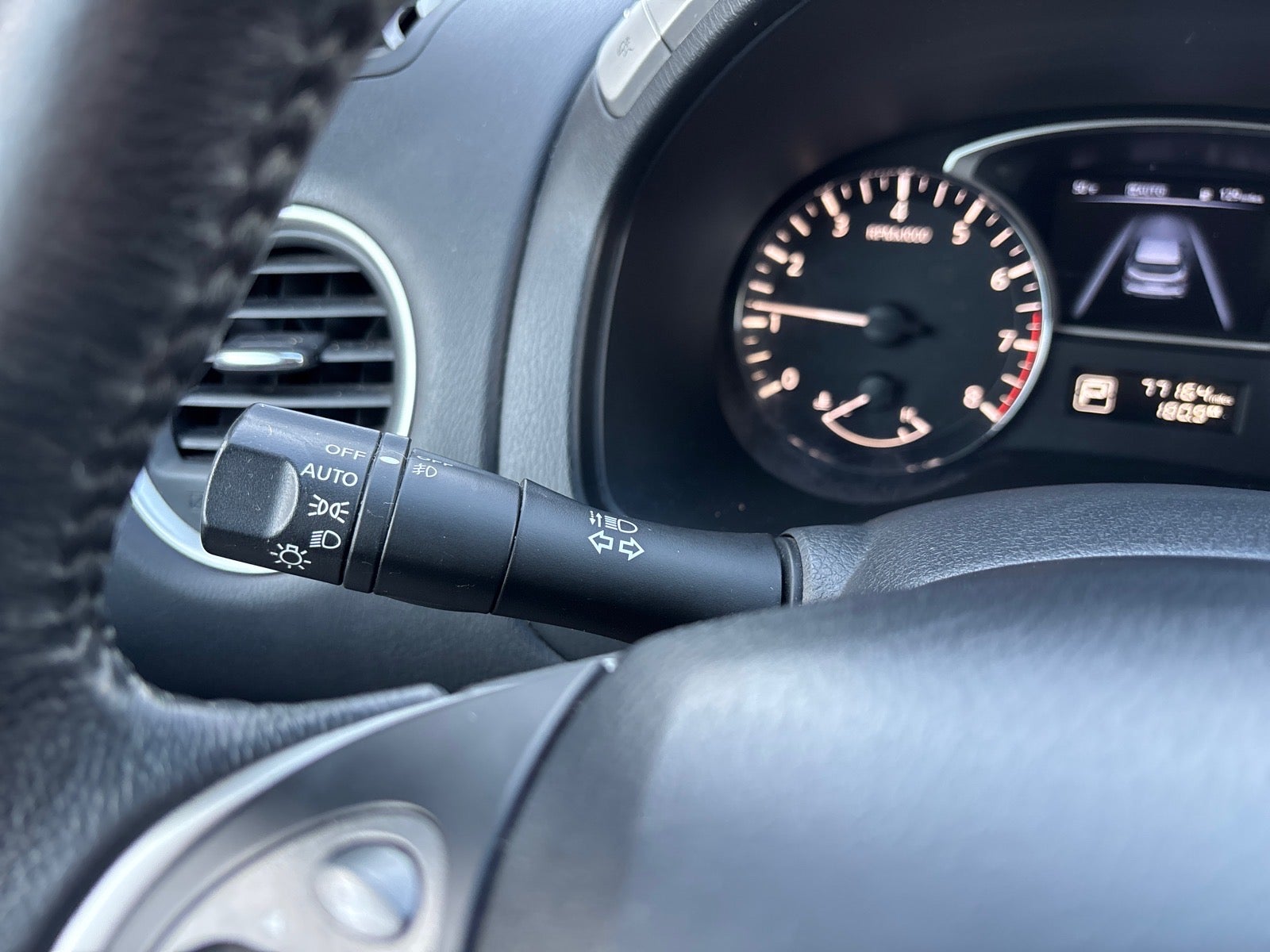 2015 Nissan Pathfinder Platinum