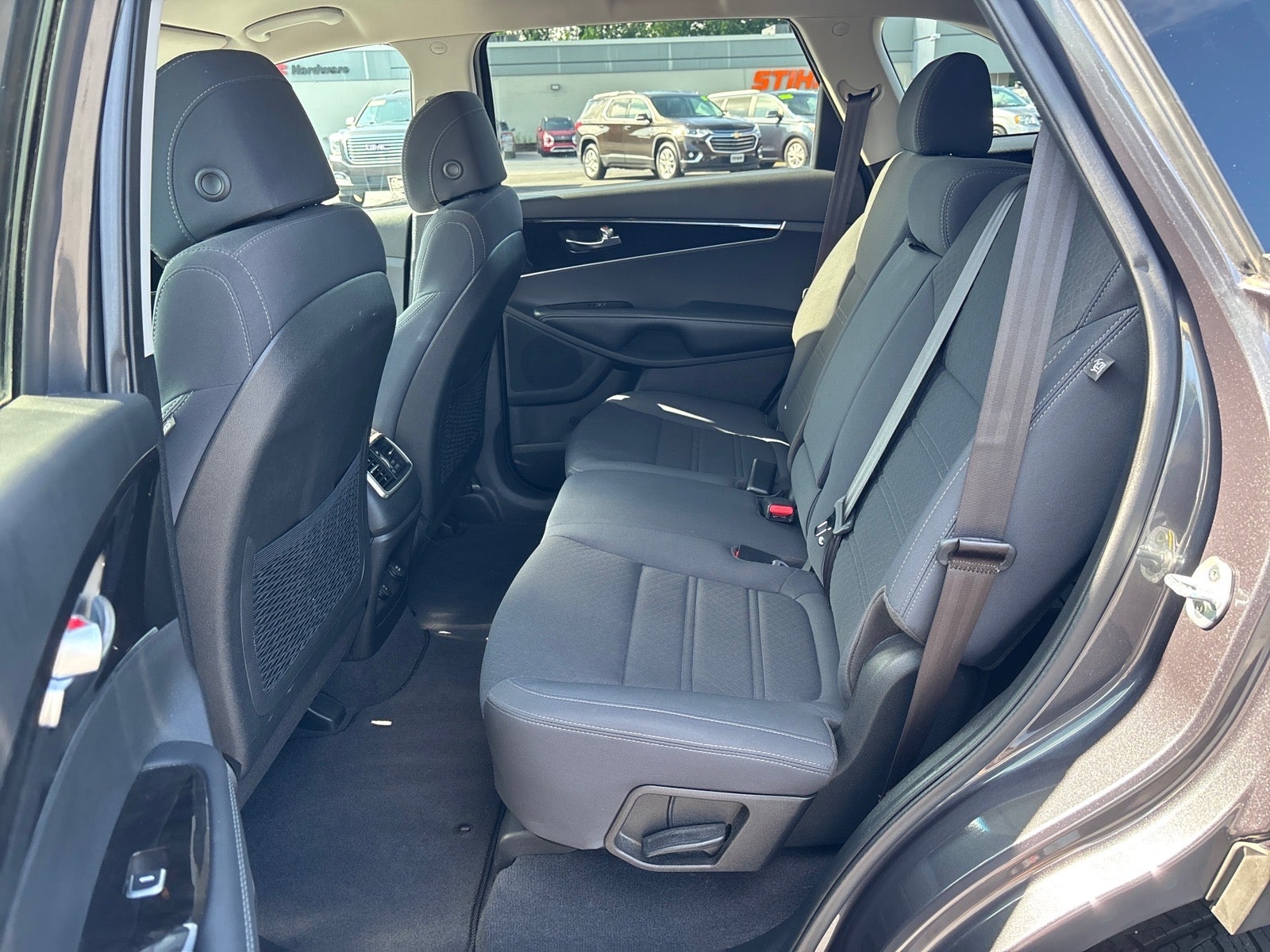 2017 Kia Sorento 2.4L LX