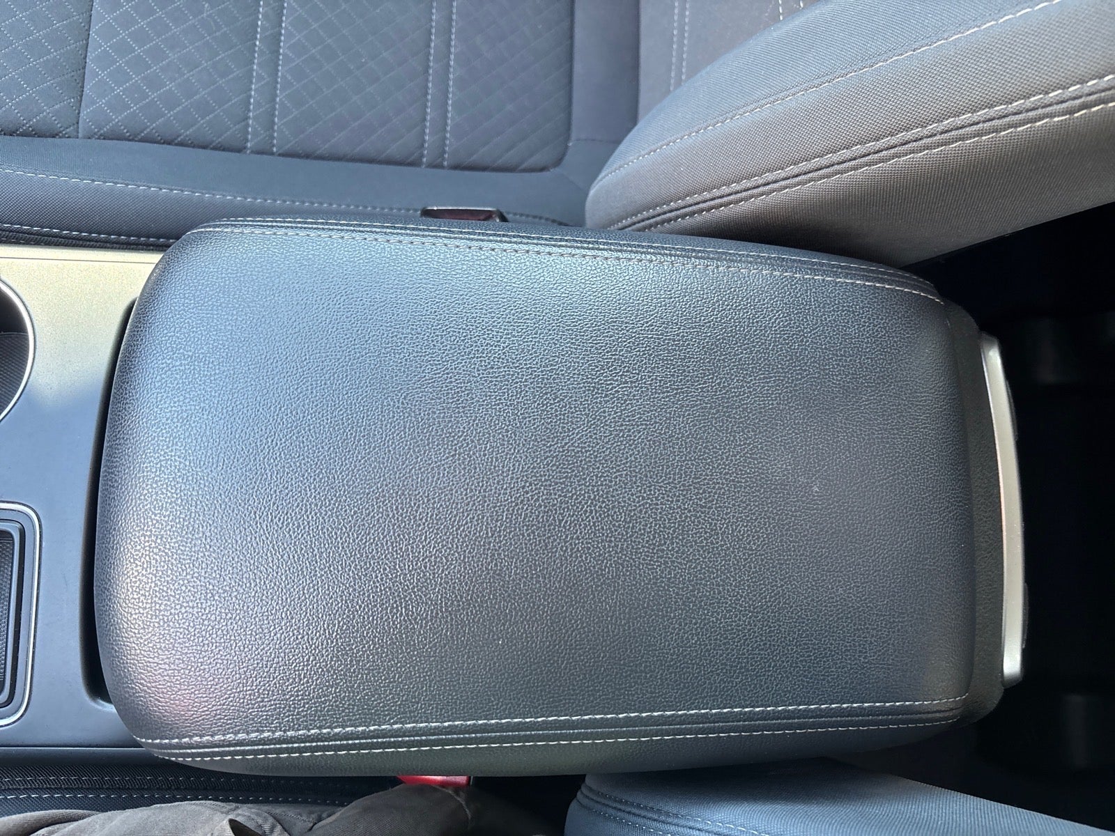 2017 Kia Sorento 2.4L LX