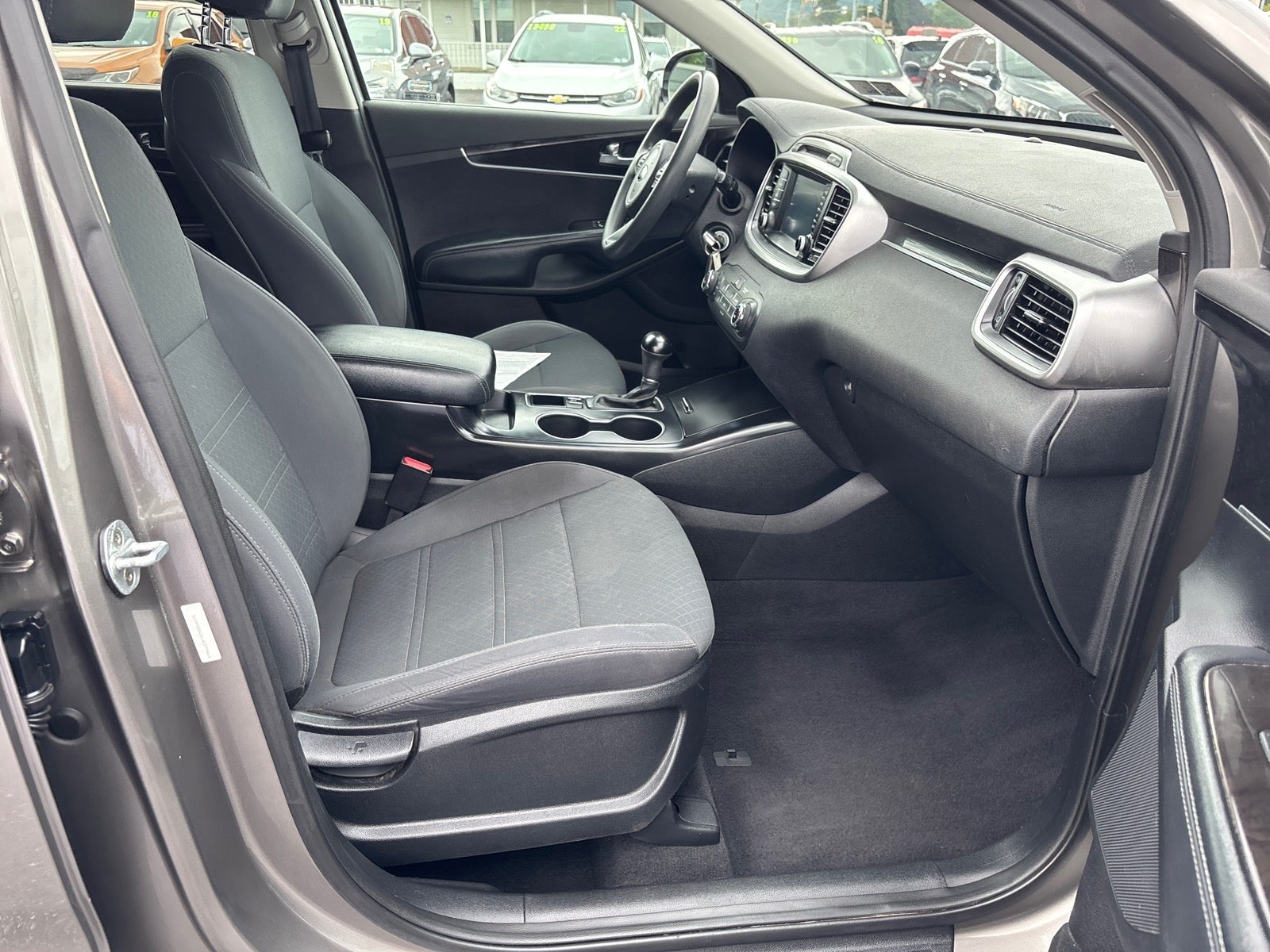 2018 Kia Sorento 2.4L LX