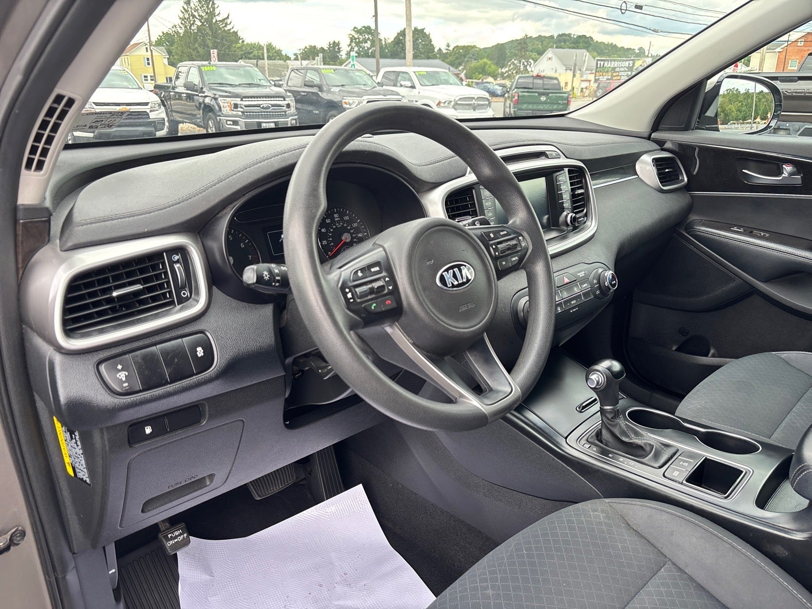 2018 Kia Sorento 2.4L LX