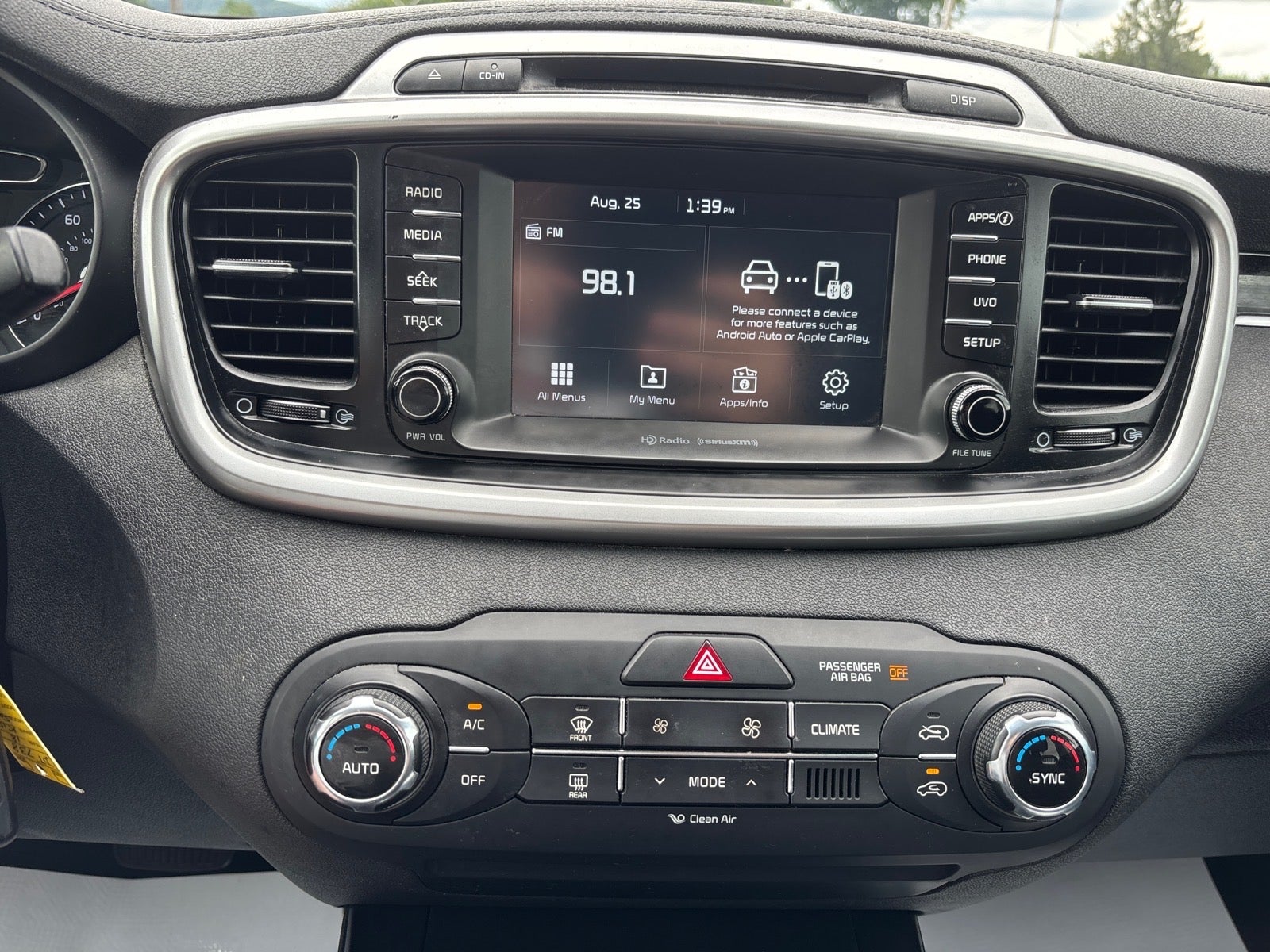 2018 Kia Sorento 2.4L LX