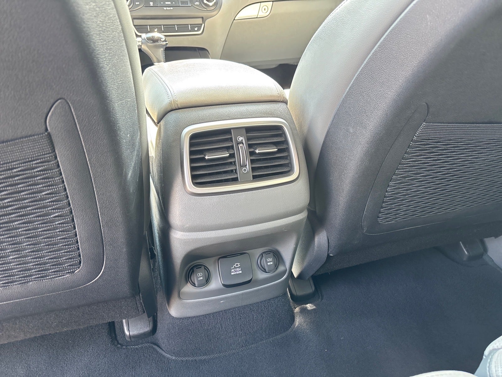 2016 Kia Sorento SX