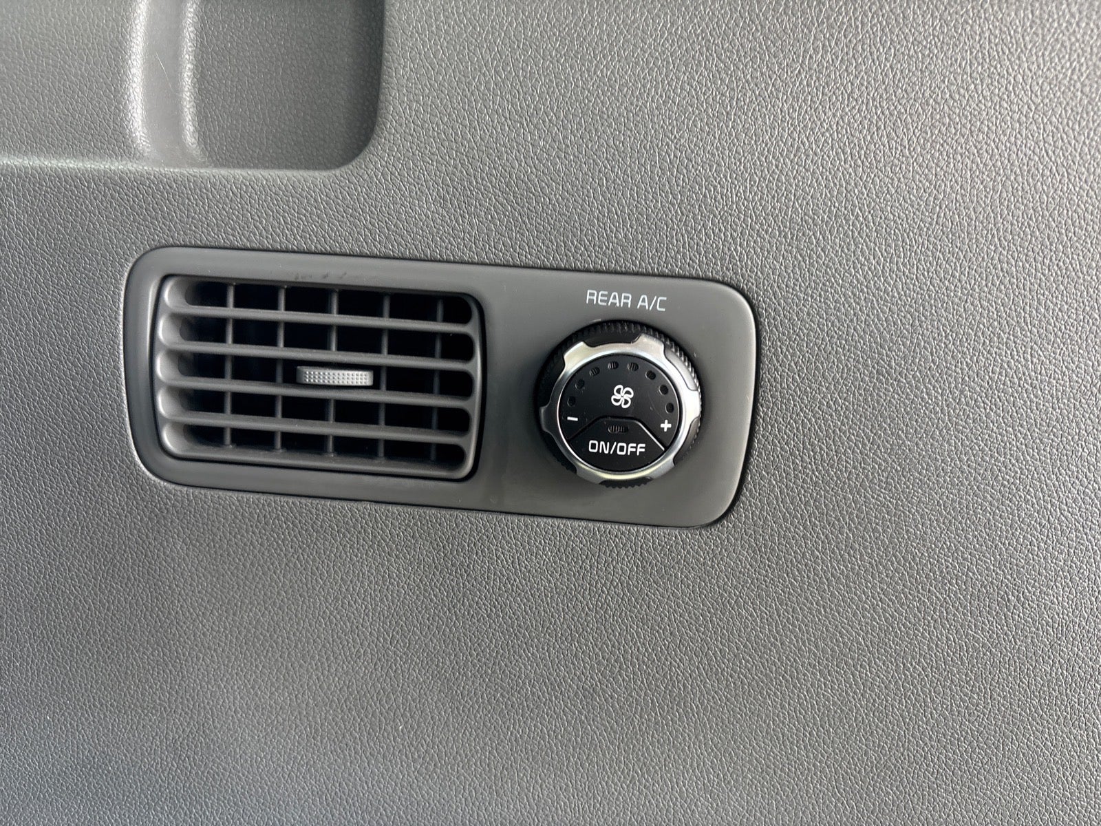 2016 Kia Sorento SX