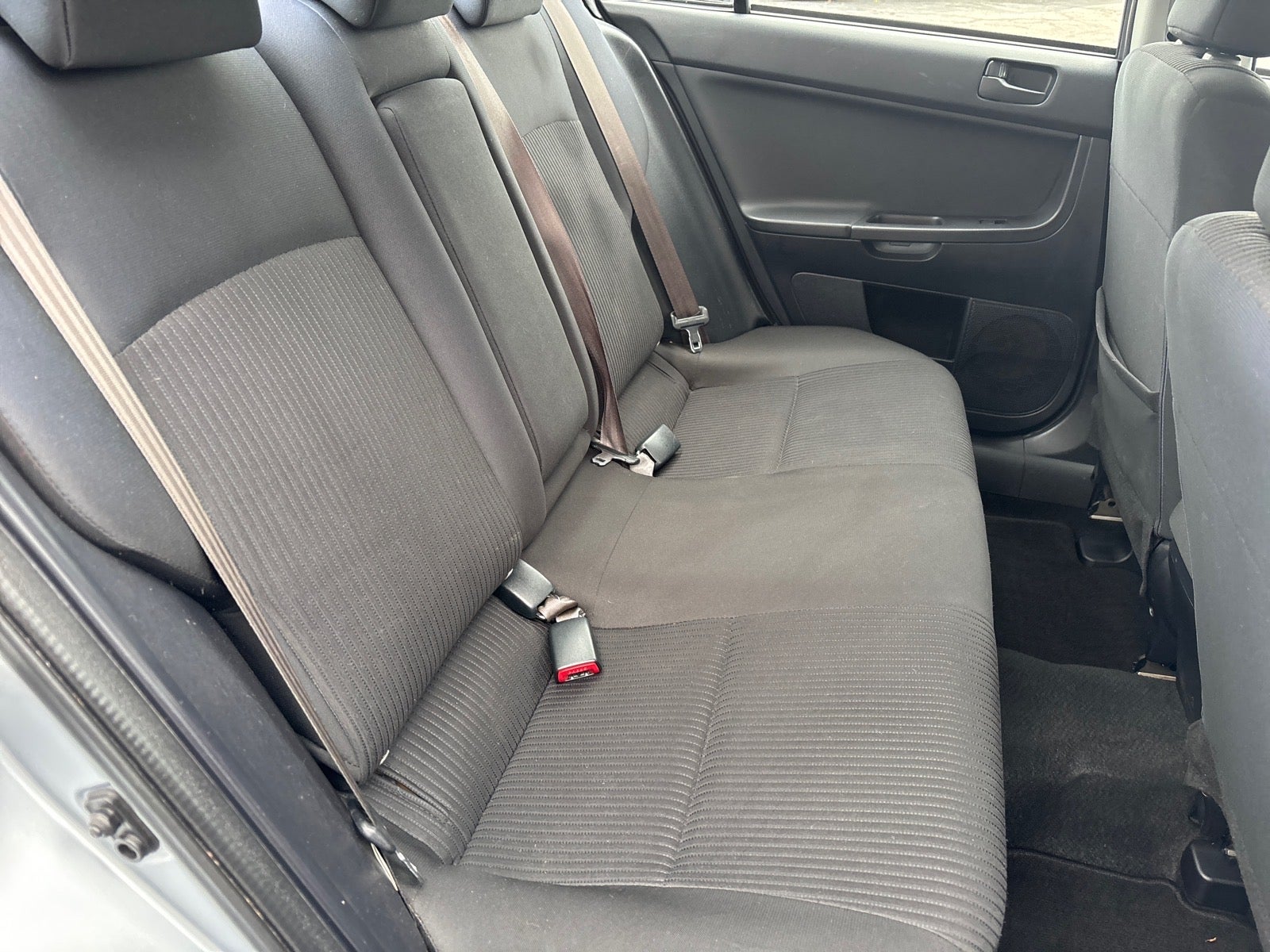 2015 Mitsubishi Lancer ES