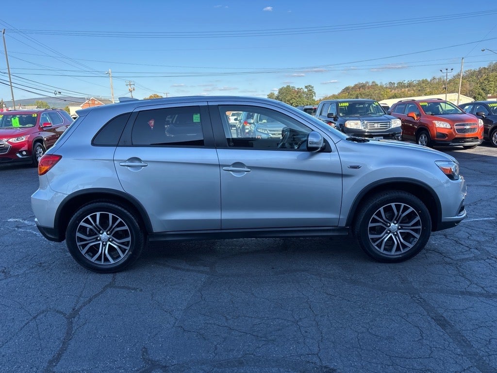 2018 Mitsubishi Outlander Sport ES 2.0